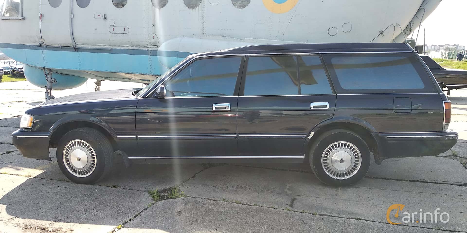 Toyota Crown Wagon 2.4 Automatic, 101hp, 1991