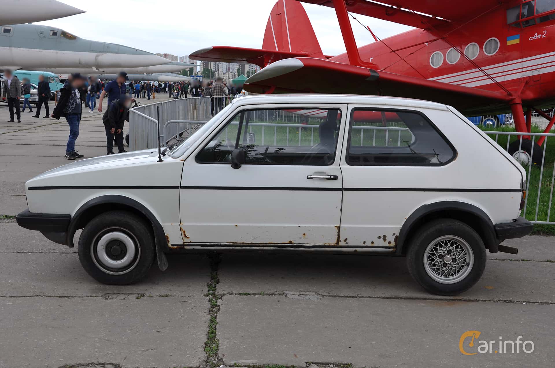 Volkswagen Golf 3-door 1.6 TD Automatic, 70hp, 1982