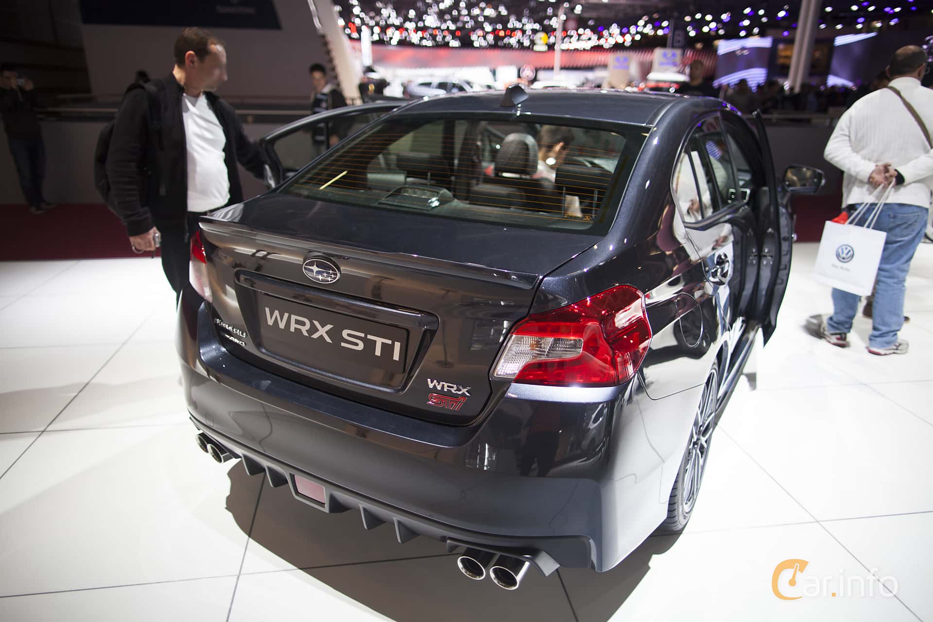 Subaru WRX STi 2.5 4WD Manual, 300hp, 2015