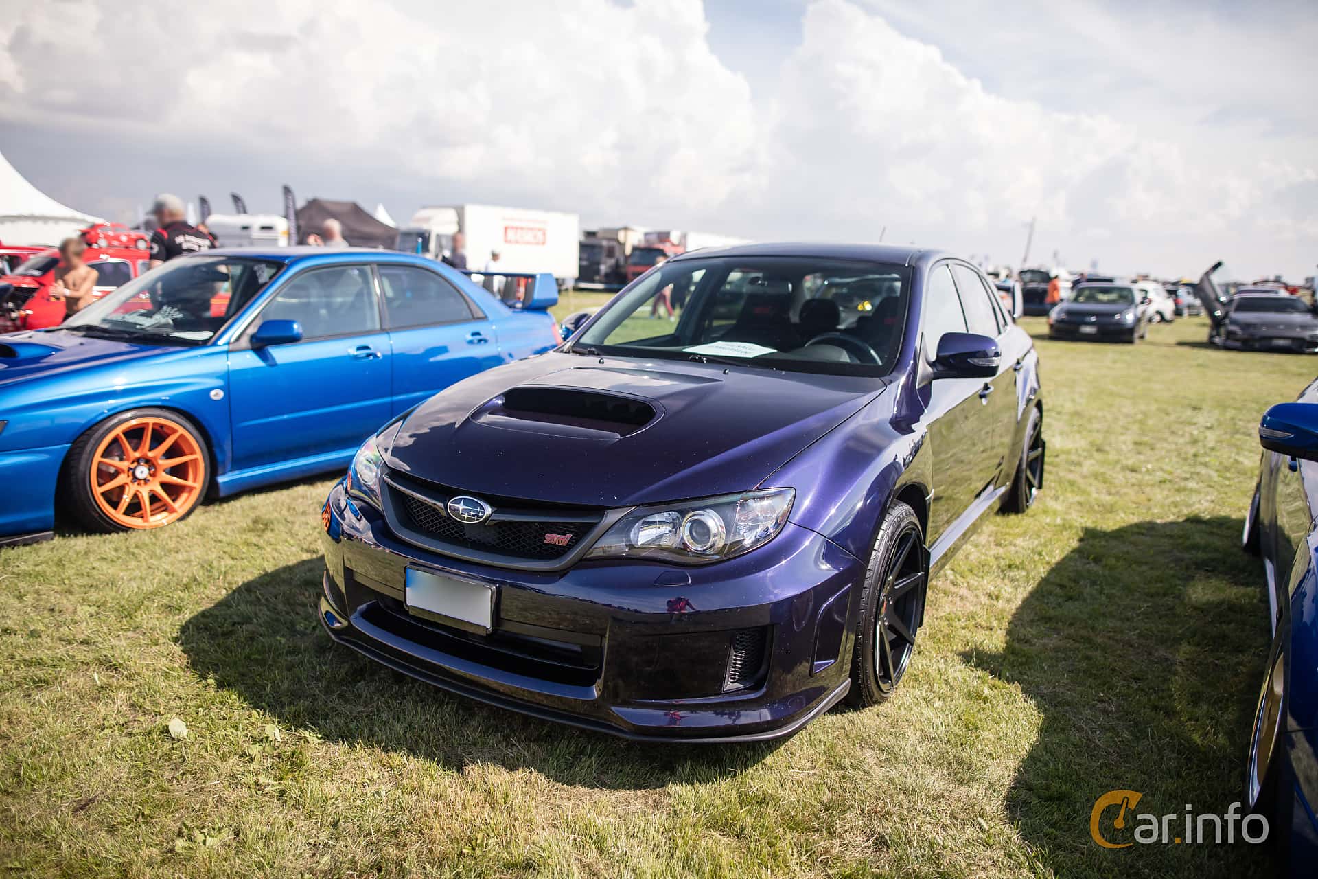 Subaru WRX STi Sedan 2.5 4WD Manual, 300hp, 2011