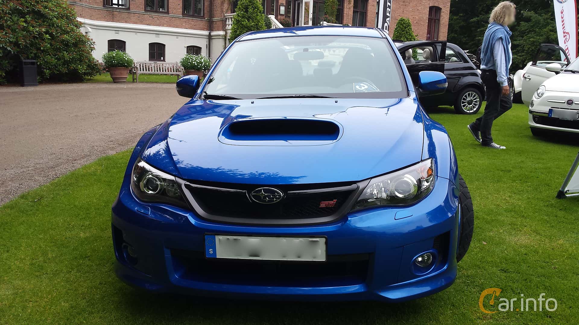 Subaru WRX STi 2.5 4WD Manual, 300hp, 2013