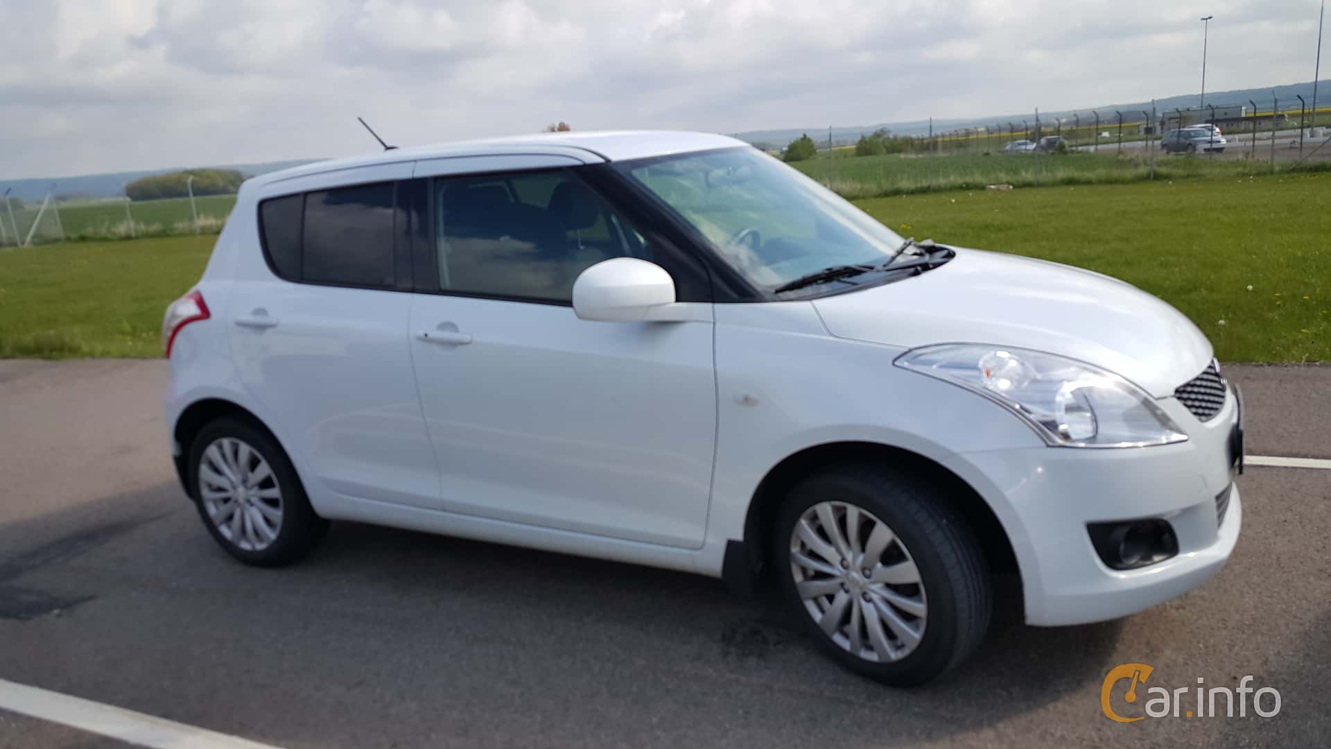 Suzuki Swift 5-door 1.2 VVT 4WD 94hp, 2011