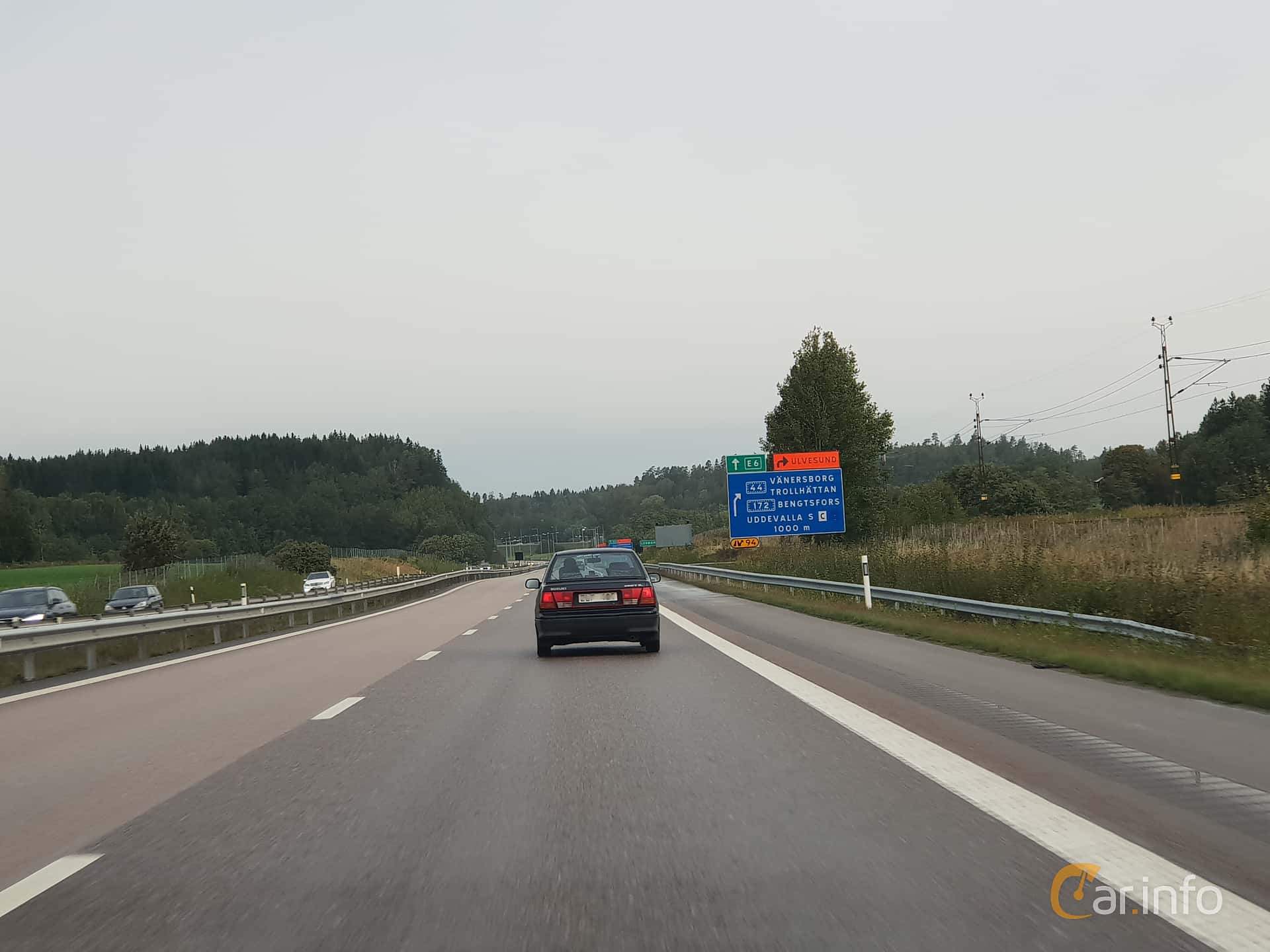 Suzuki Swift Sedan 1.6 Automatic, 92hp, 1996