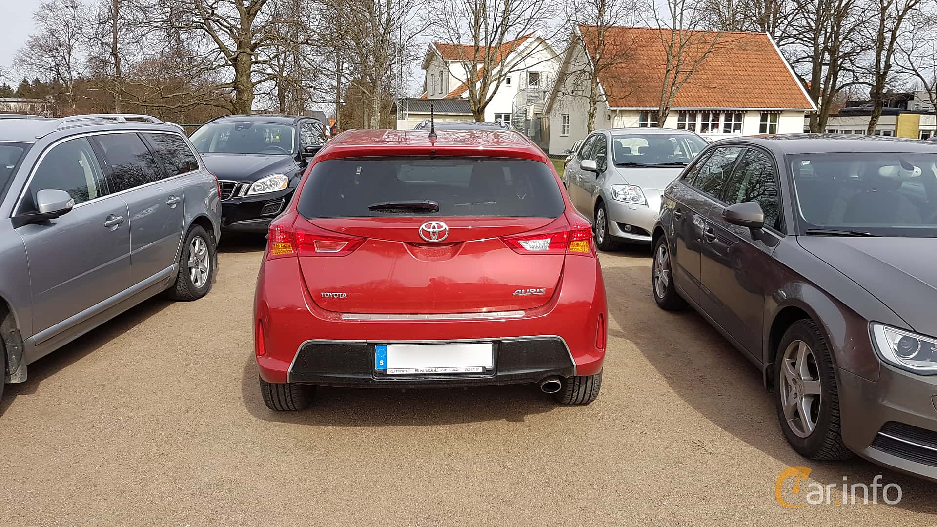 Toyota Auris 1.6  Multidrive S, 132hp, 2015
