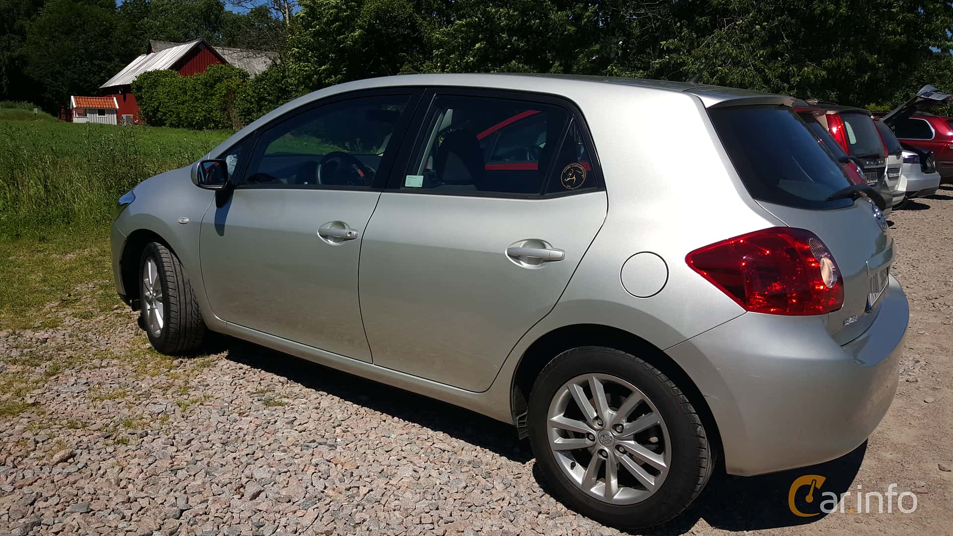 Toyota Auris 5-door 1.6  132hp, 2009