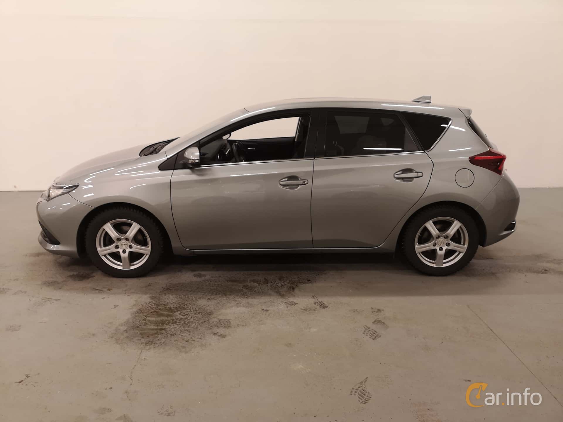 Toyota Auris 1.6 D-4D Manual, 112hp, 2018