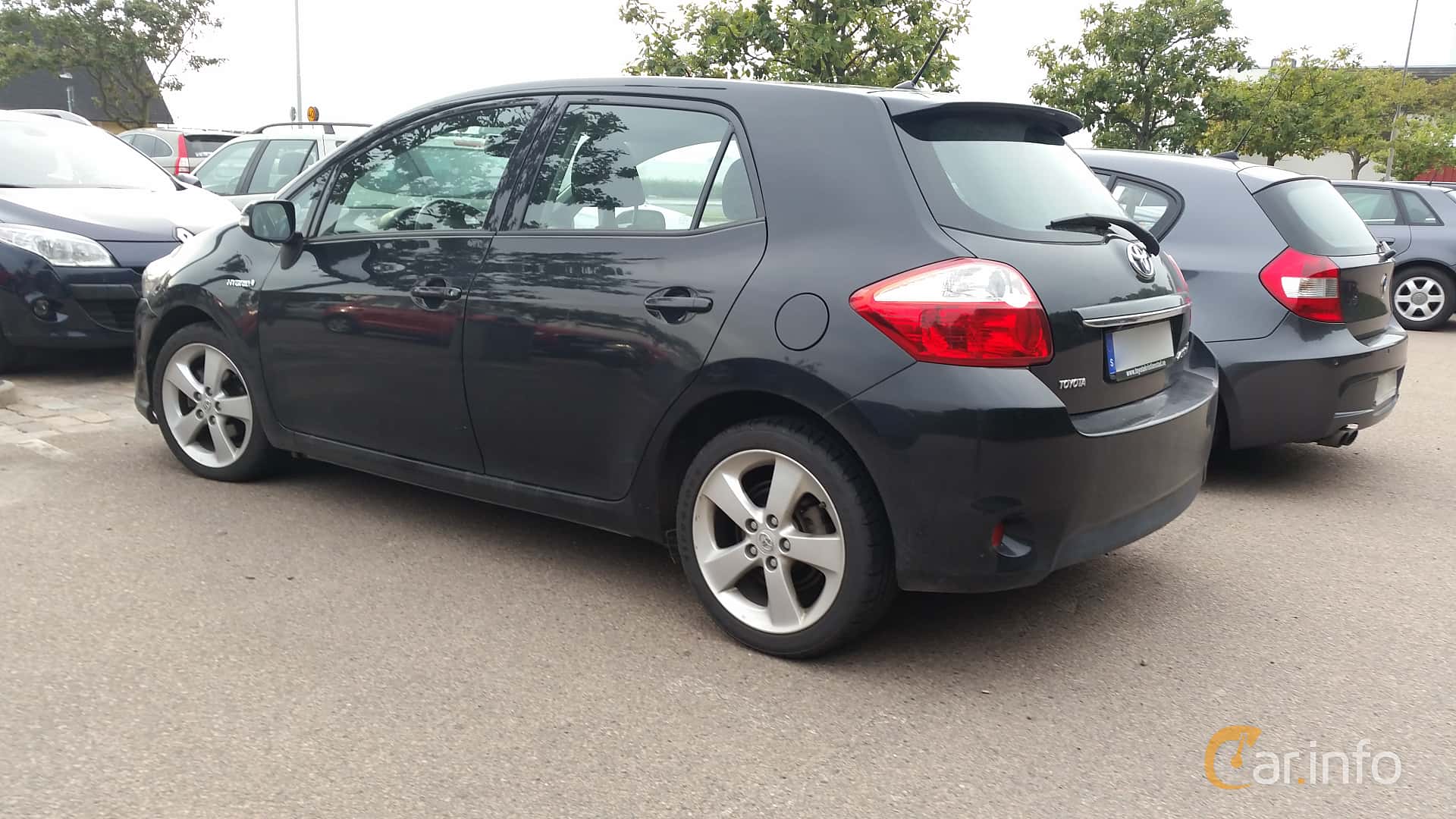 Toyota Auris Hybrid E150 Facelift