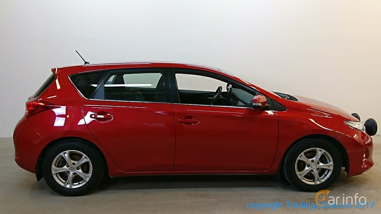 Toyota Auris 1.4 D-4D Manual, 90hp, 2012