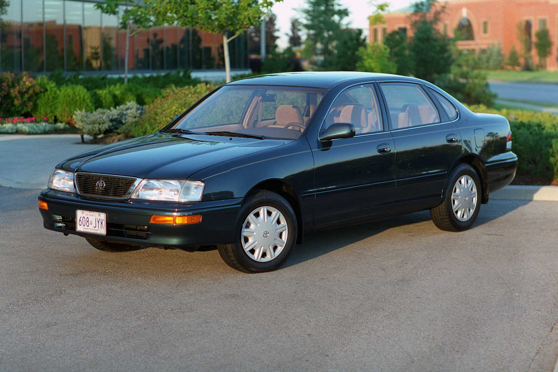 Toyota Avalon 3.0 V6 Automatic, 190hp, 1996