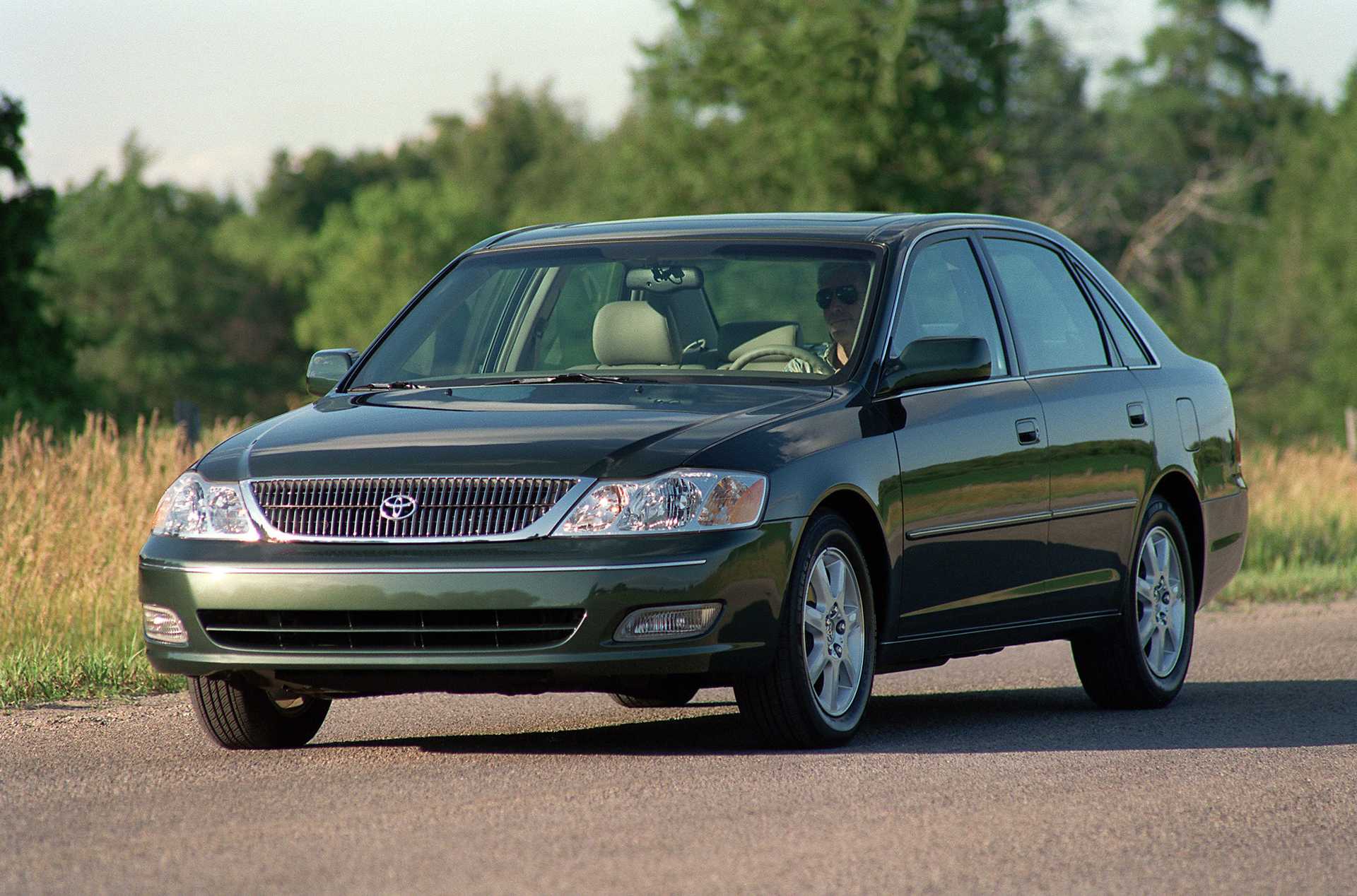 Toyota Avalon 3.0 V6 Automatic, 213hp, 2000