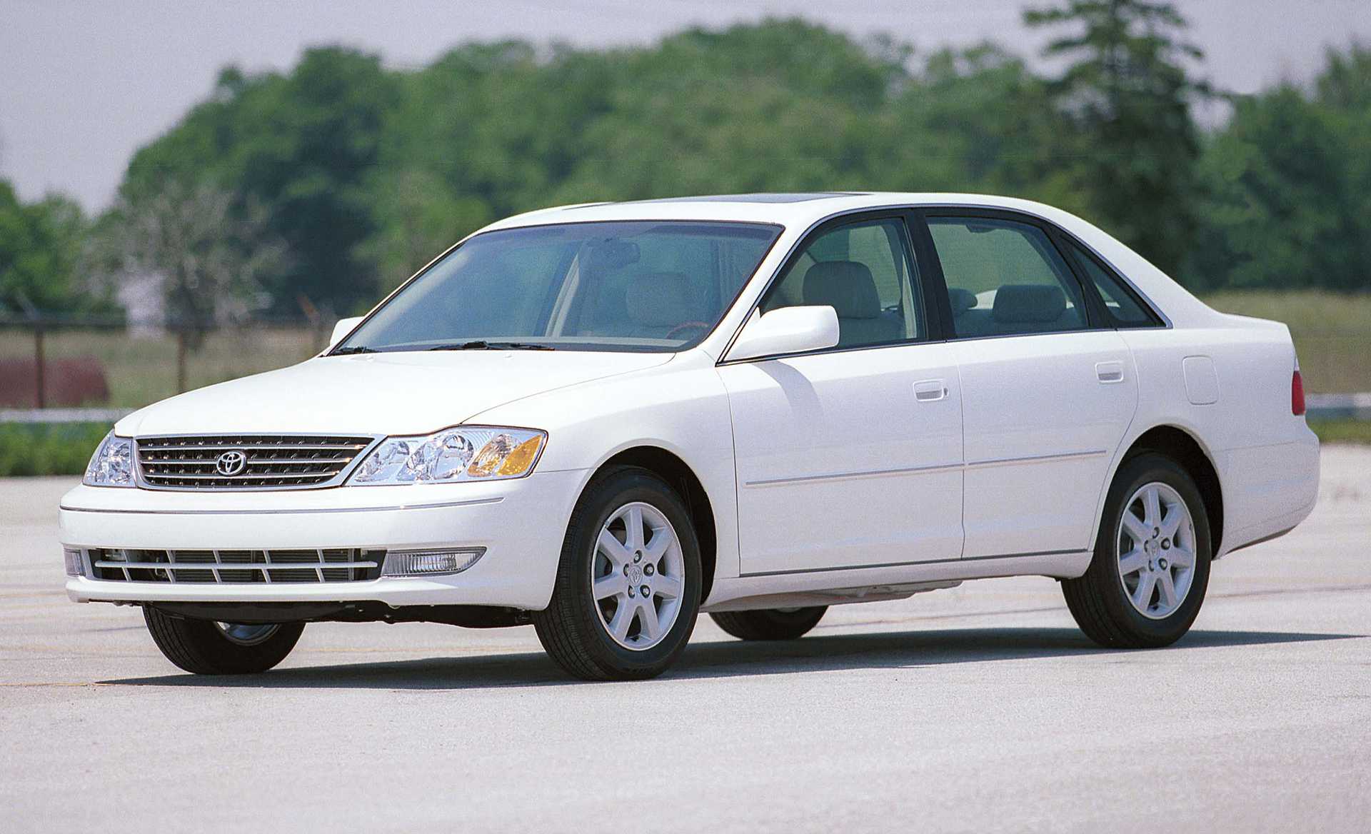 Toyota Avalon 3.0 V6 Automatic, 213hp, 2003