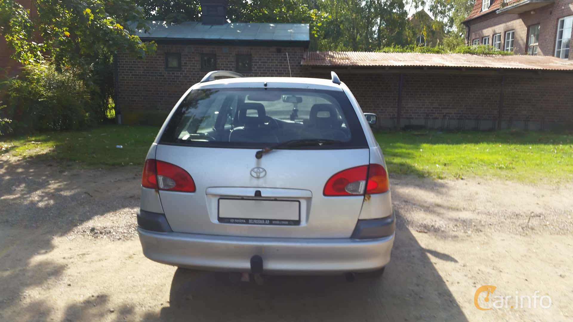 Toyota Avensis Combi 1.8 Automatic, 110hp, 1999