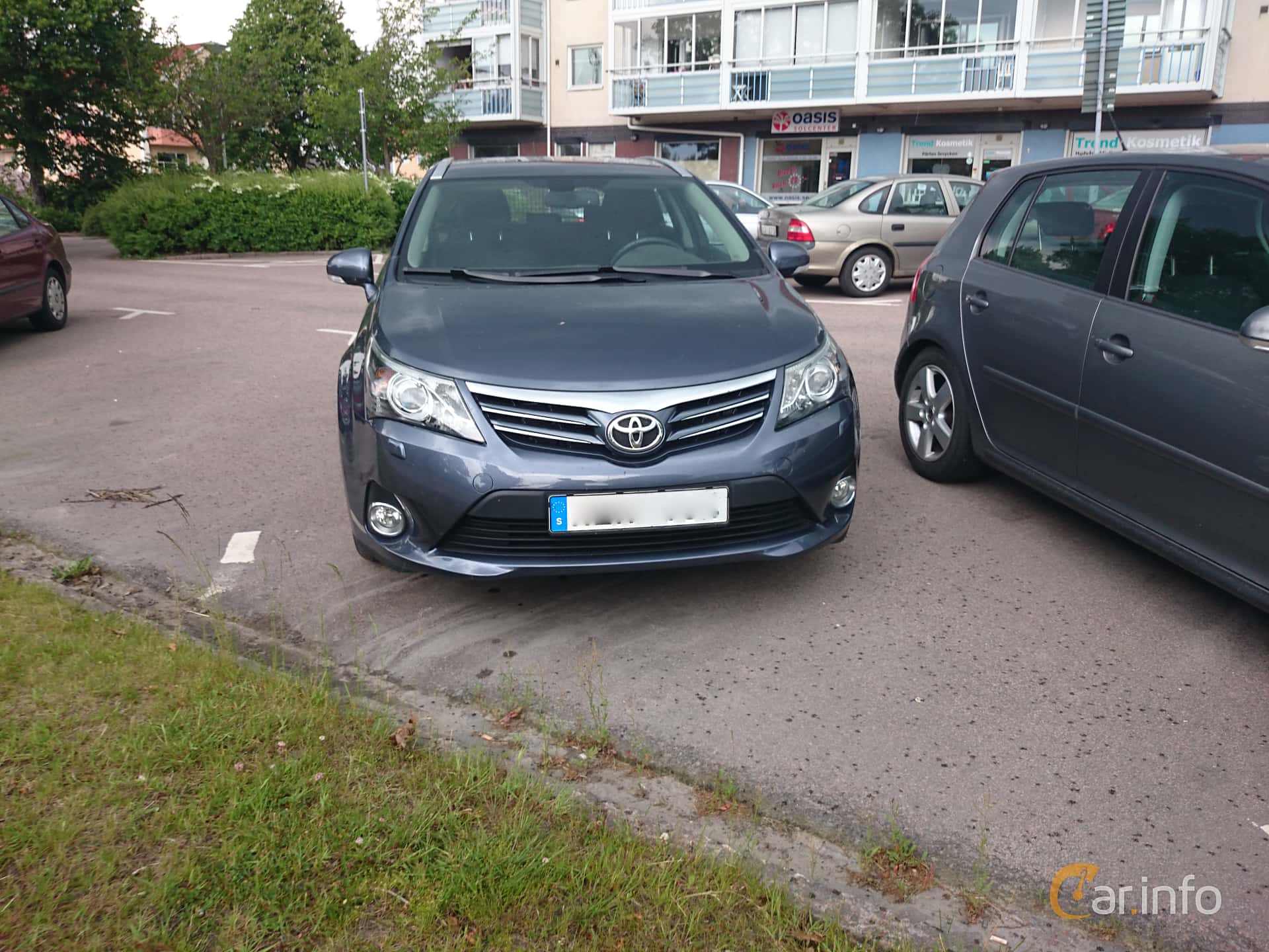 Toyota Avensis Combi 2.0  Manual, 152hp, 2012