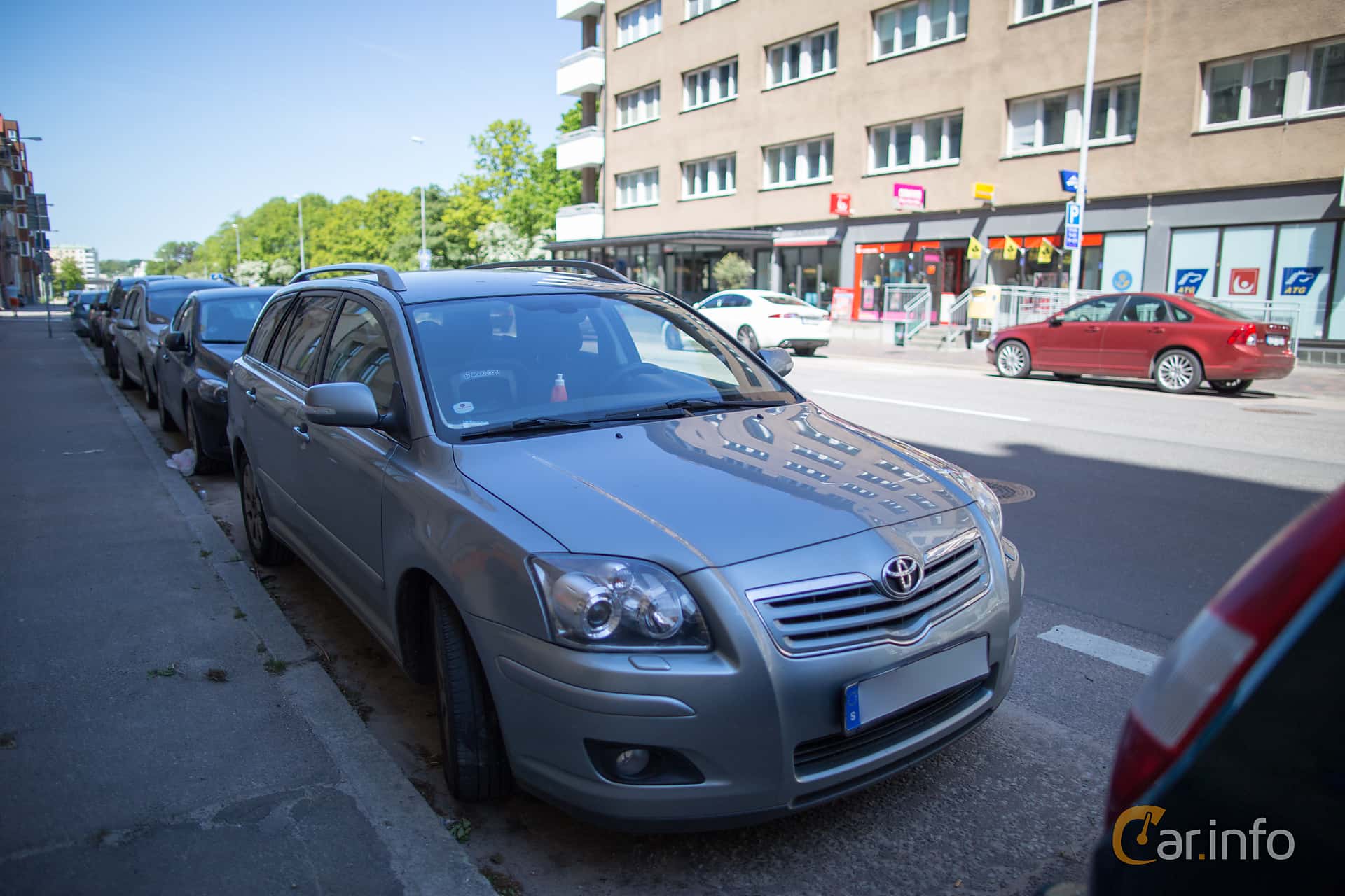 Toyota Avensis Combi 1.8 VVT-i Automatic, 129hp, 2008