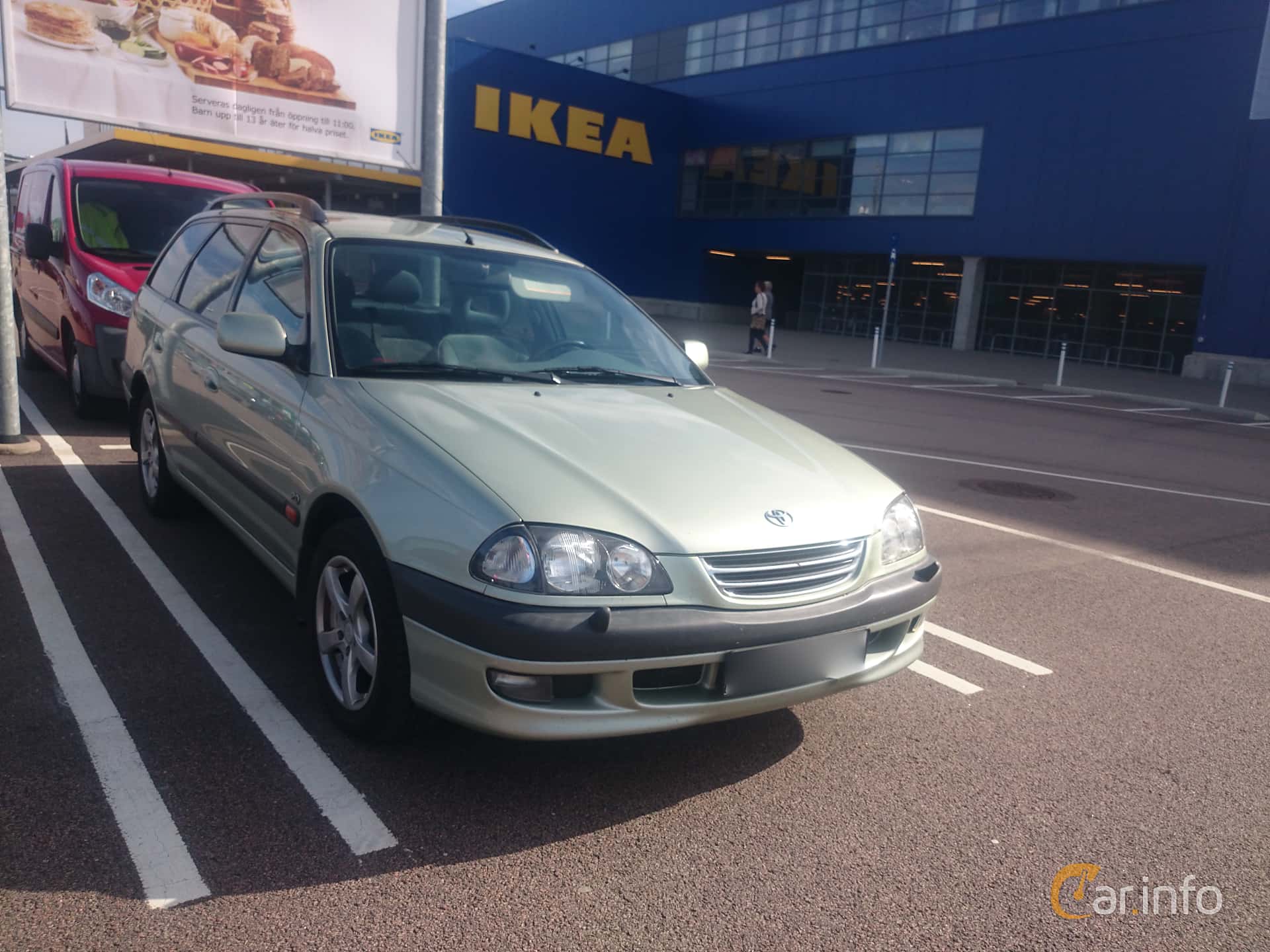 Toyota Avensis Combi 2.0 128hp, 1999