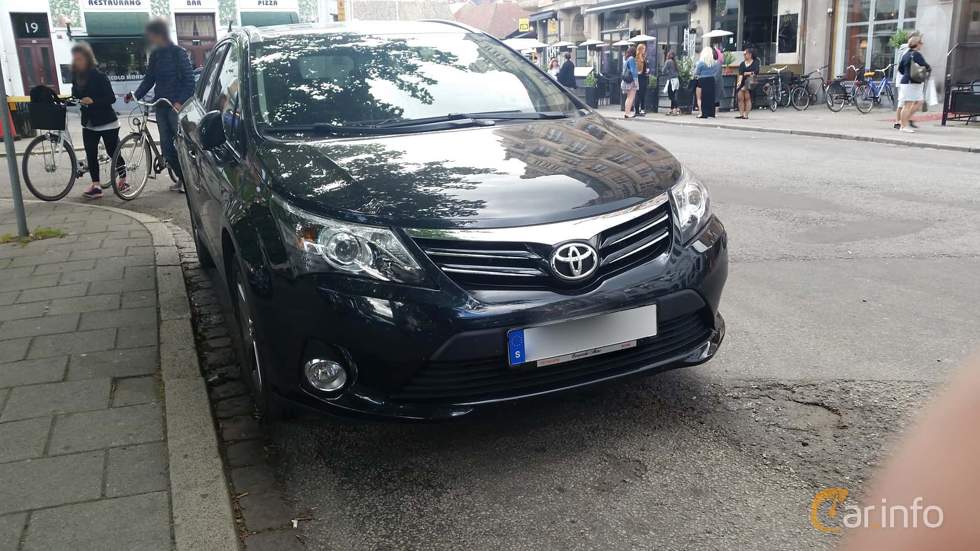 Toyota Avensis Combi 1.8  Manual, 147hp, 2015