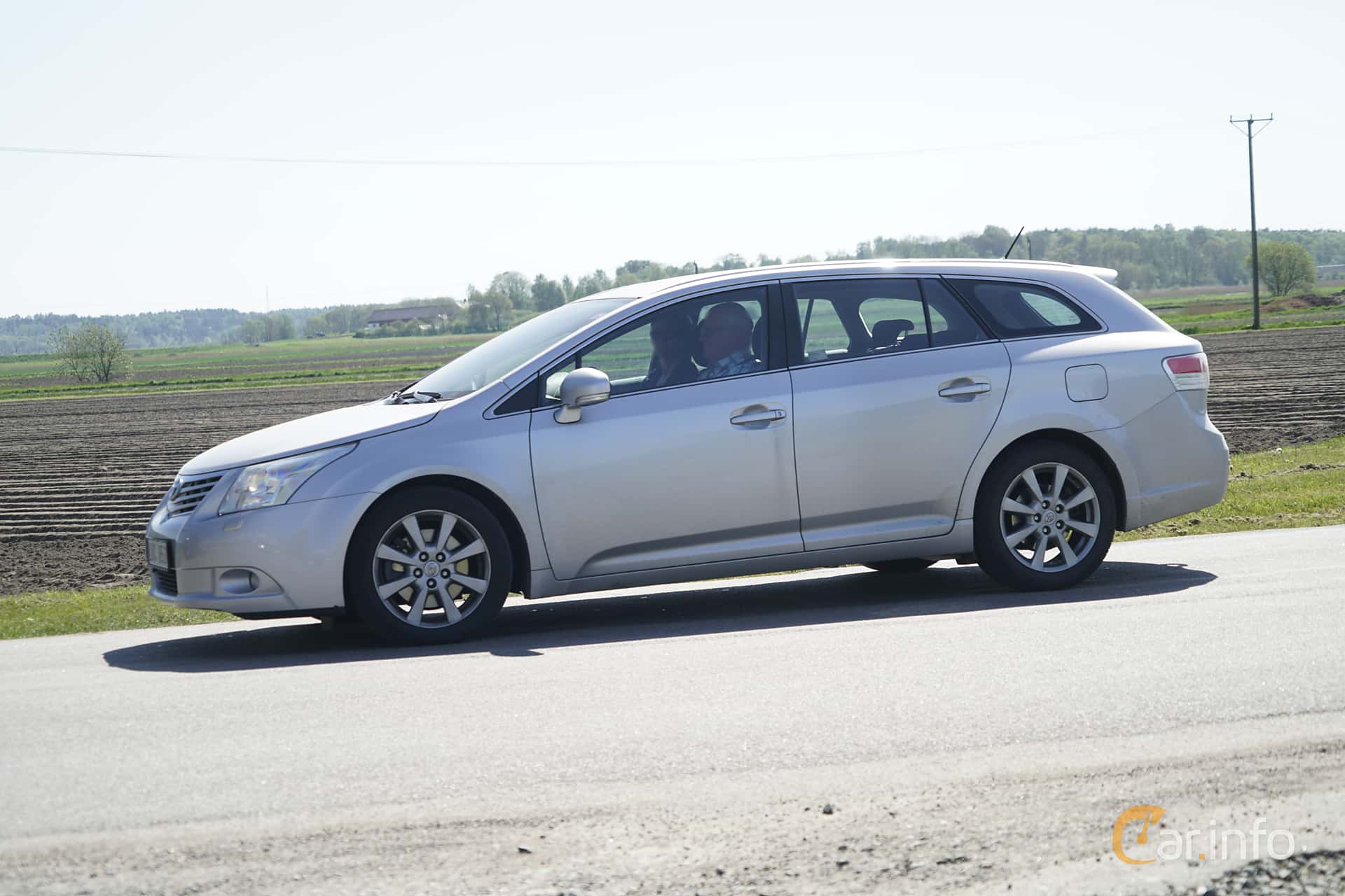 Toyota Avensis Combi 2.2 D-4D Automatic, 150hp, 2011