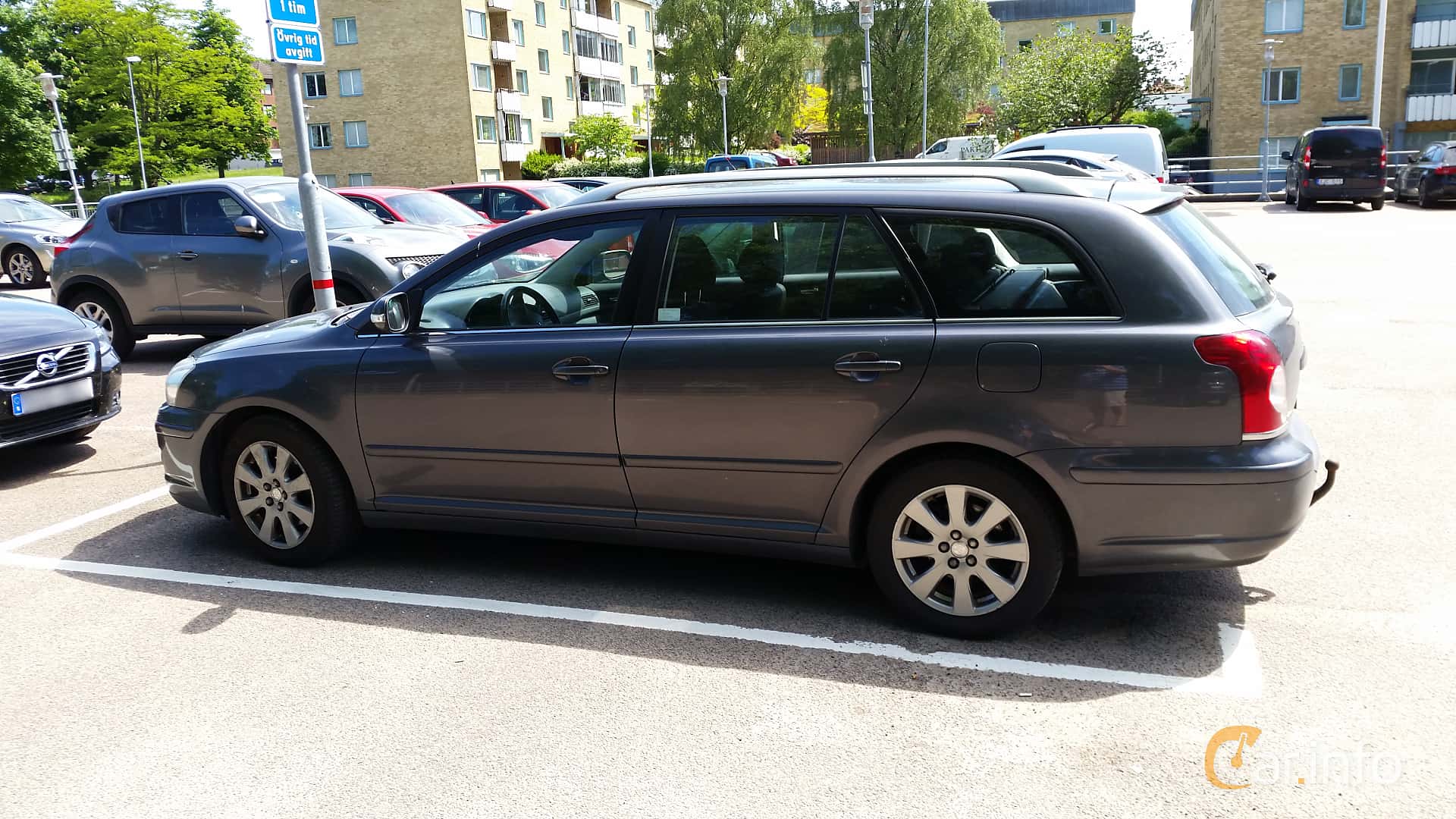 Toyota Avensis Combi 2.0 D-4D Manual, 126hp, 2009