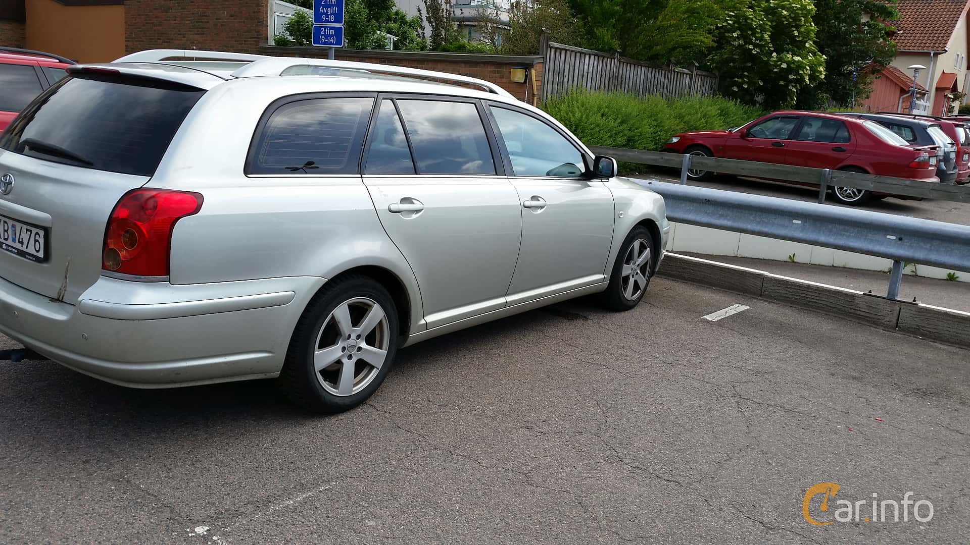 Toyota Avensis Combi 2.4 D-4 VVT-i Automatic, 163hp, 2004