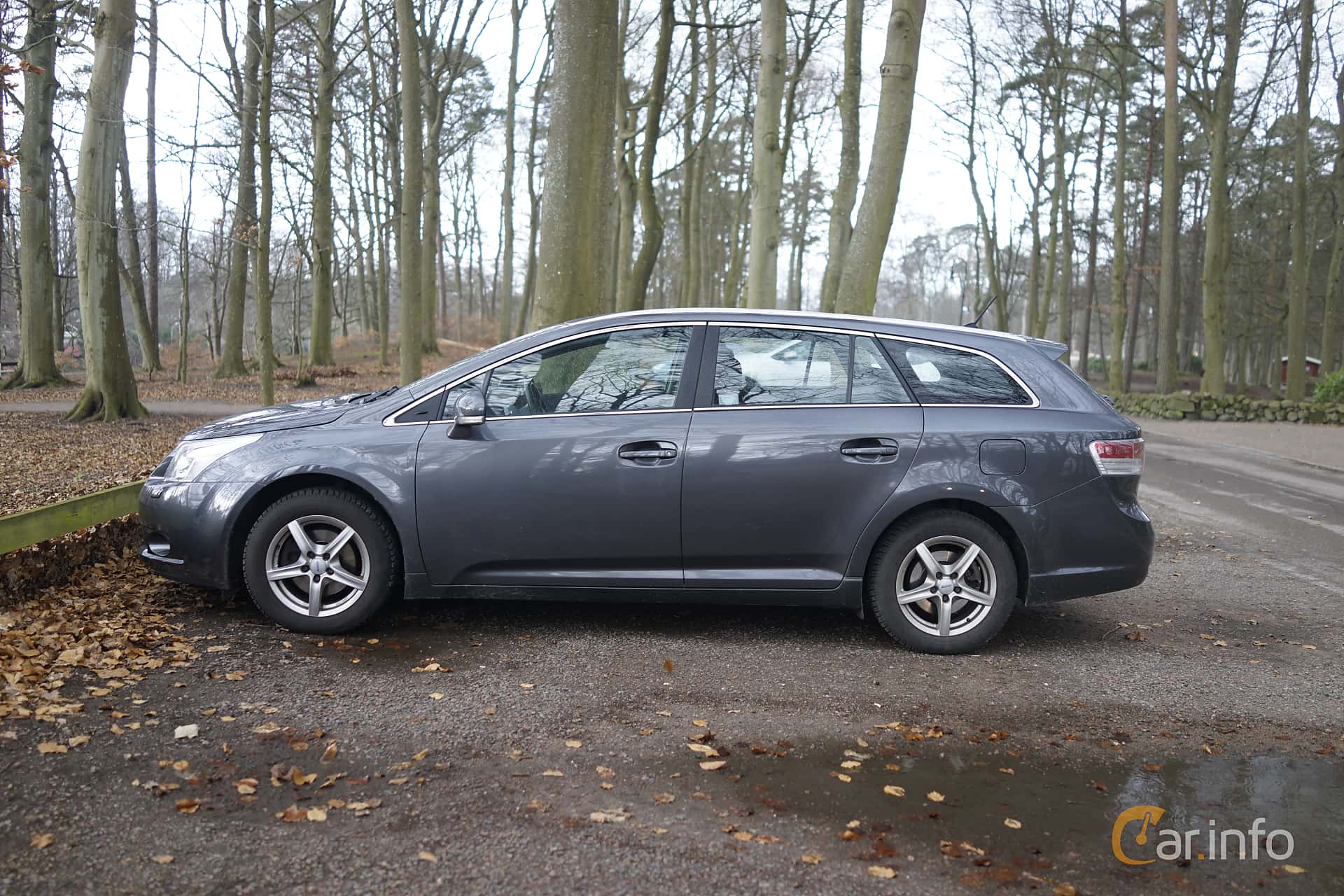 Toyota Avensis Combi 1.8  147hp, 2011