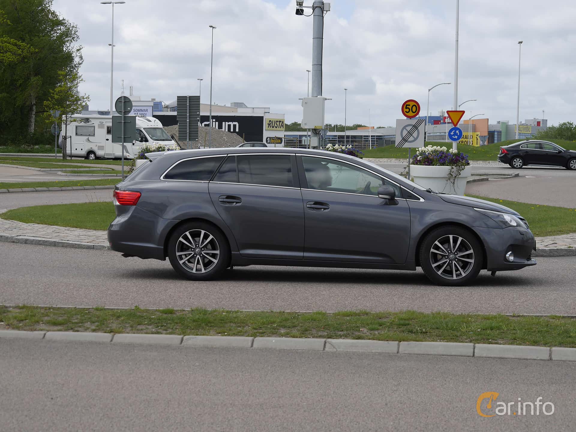 Toyota Avensis Combi 2.0 D-4D  Manual, 126hp, 2012