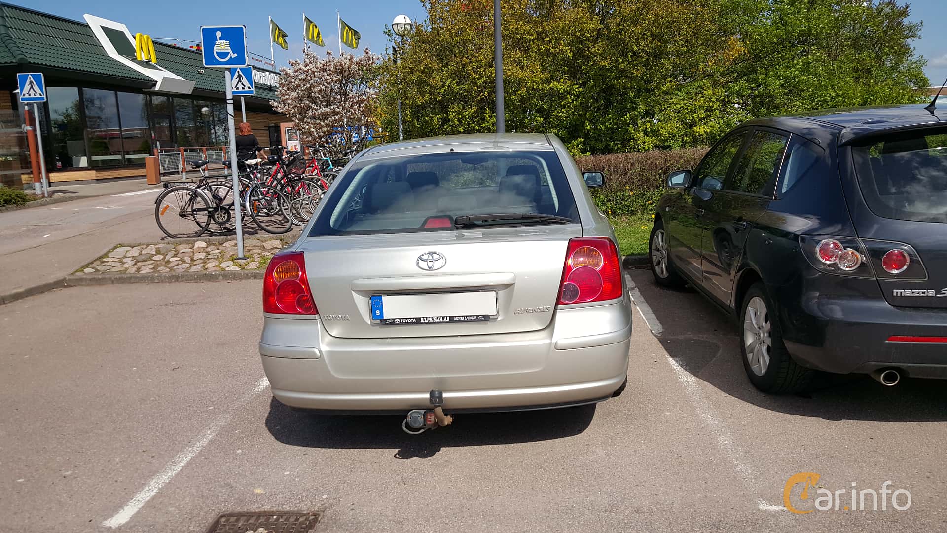 Toyota Avensis Liftback 1.8 VVT-i Automatic, 129hp, 2003