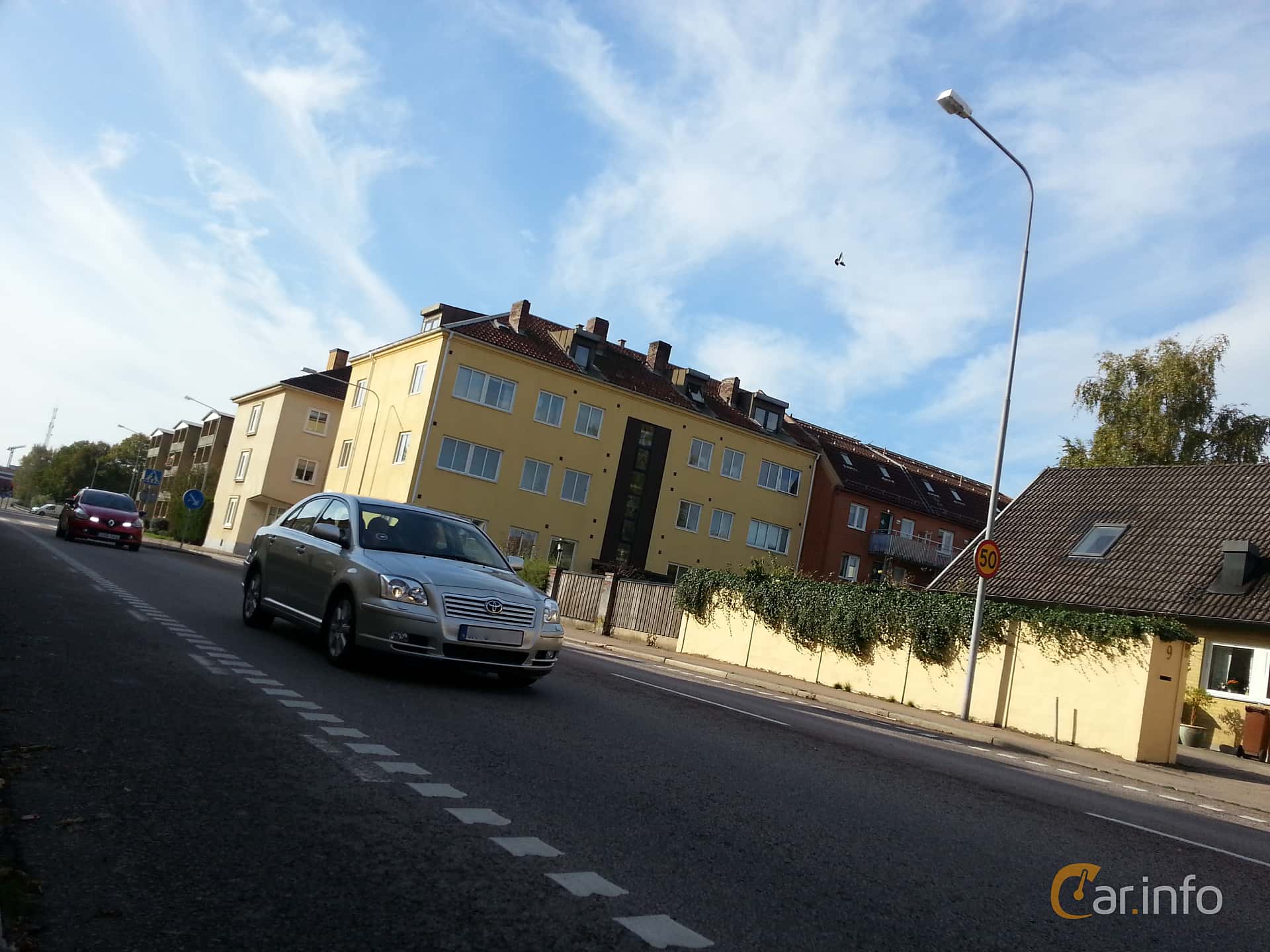 Toyota Avensis Liftback 2.0 D-4 VVT-i Manual, 147hp, 2005