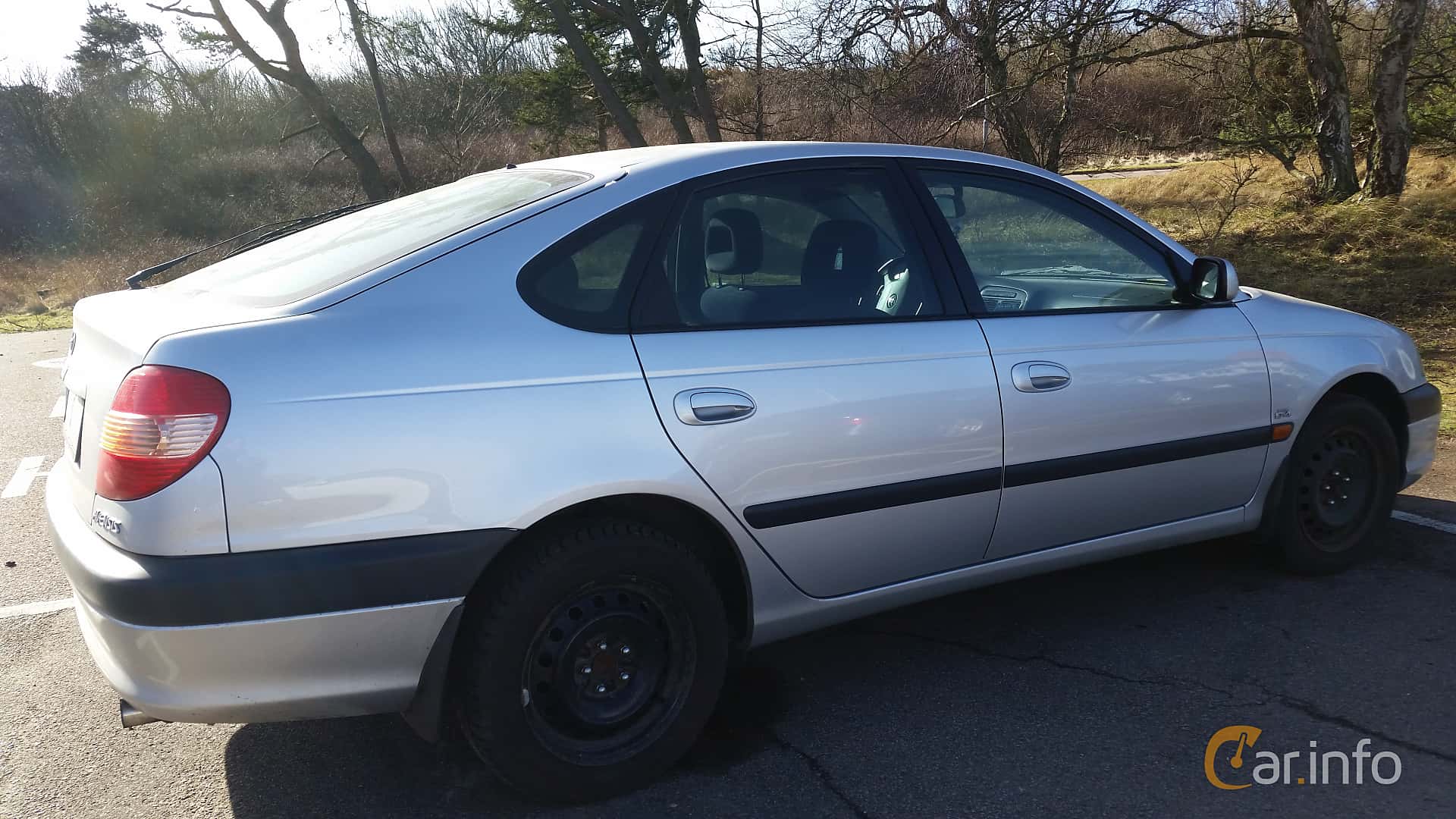 Toyota Avensis Liftback 2.0 D4 VVT-i 150hp, 2003