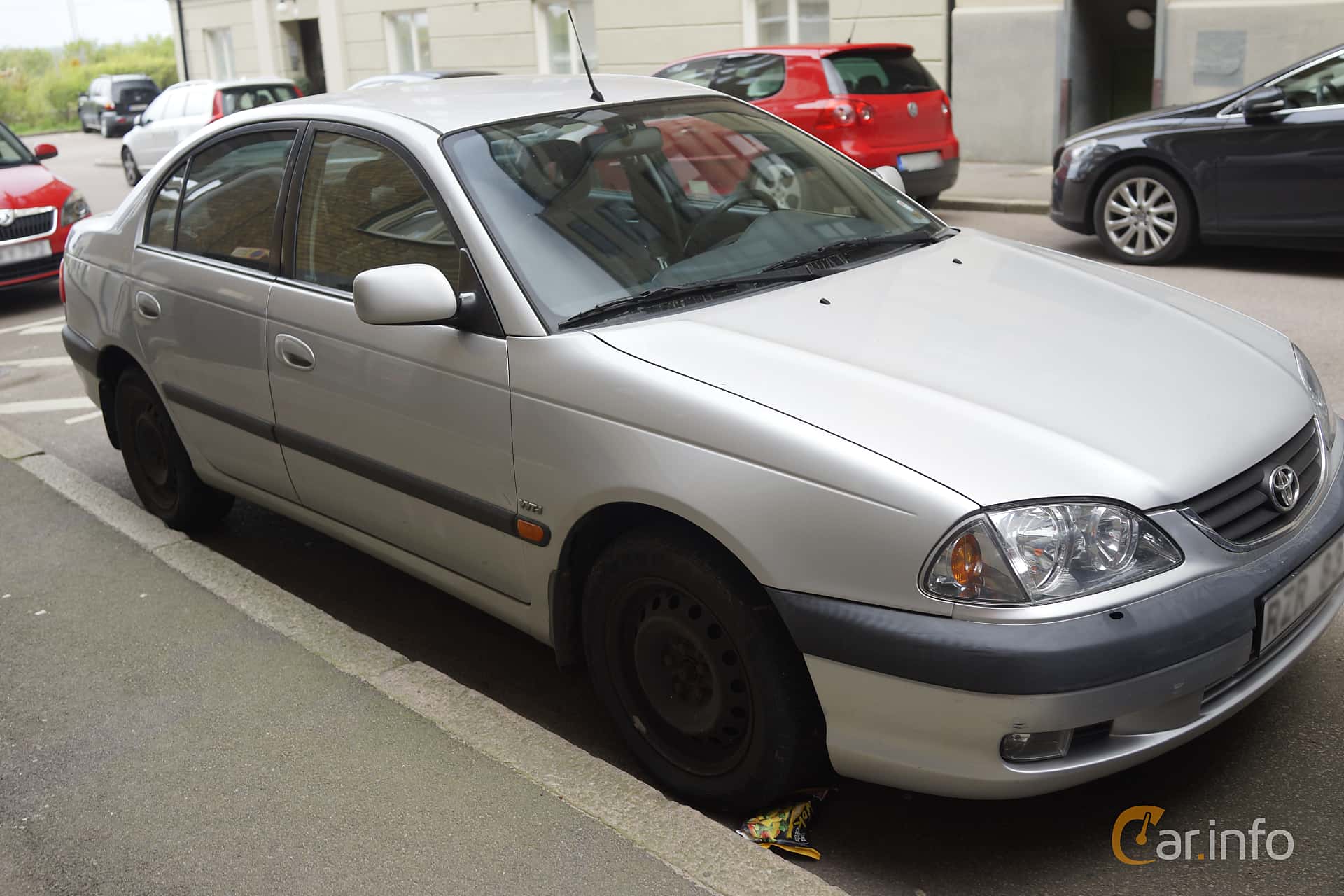 Toyota Avensis Sedan 1.8 VVT-i 129hp, 2003