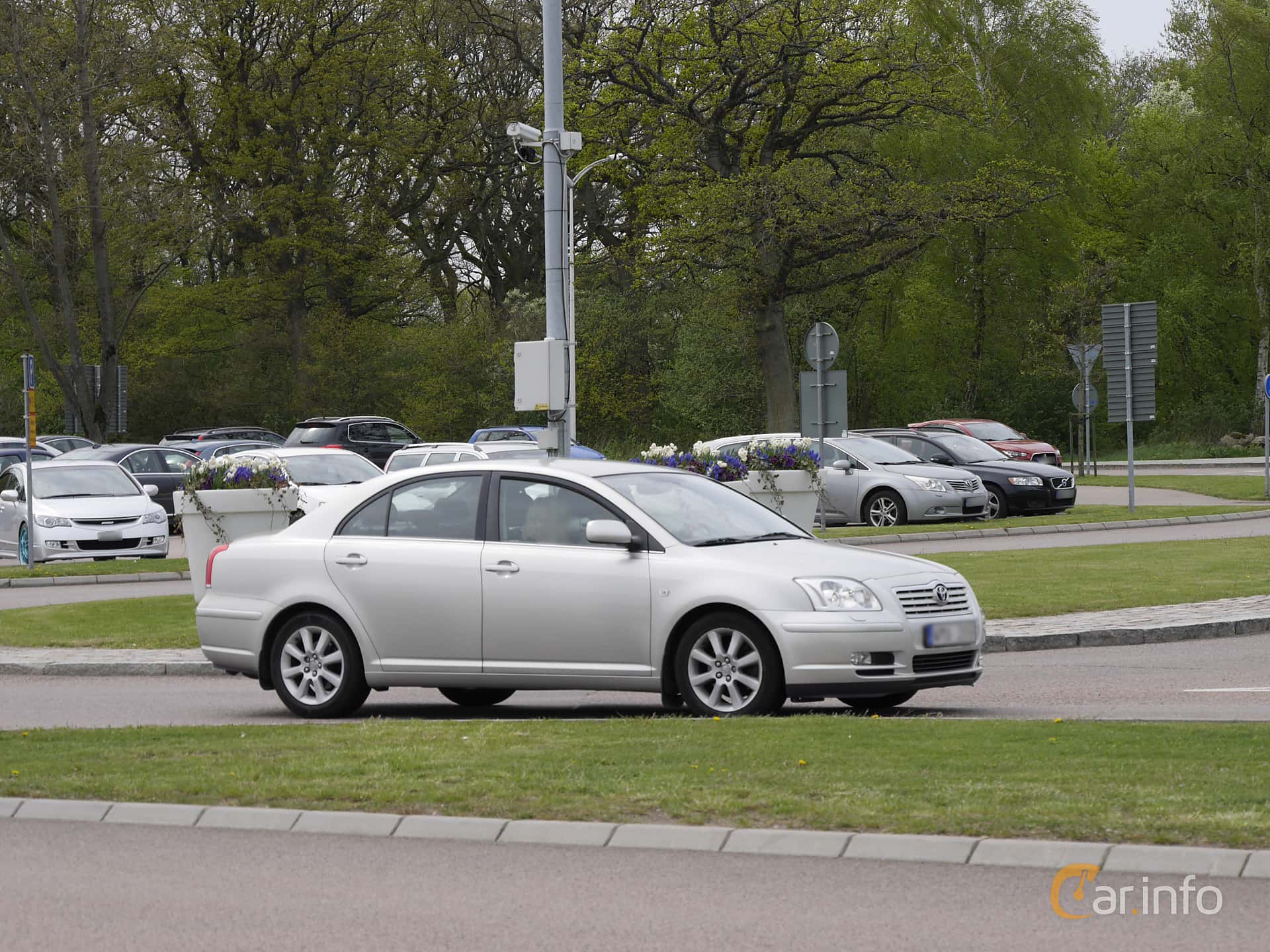 Toyota Avensis Sedan 2.0 D-4 VVT-i Manual, 147hp, 2006
