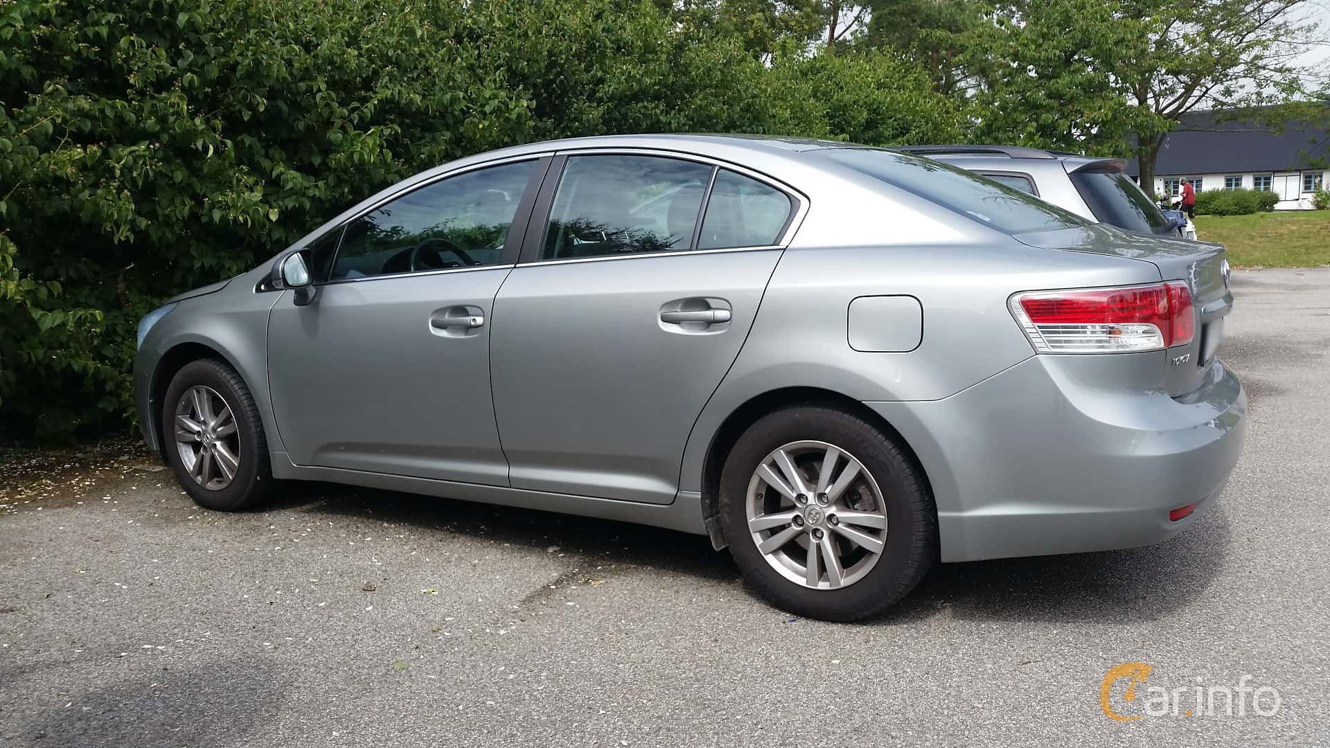 Toyota Avensis Sedan 1.8  147hp, 2012
