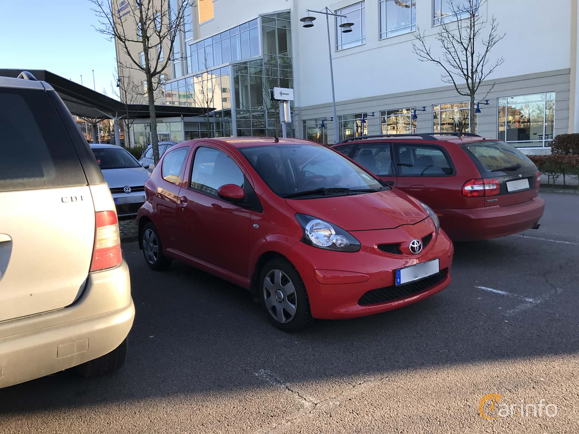 Toyota Aygo 3-door 1.0 VVT-i Manual, 68hp, 2009