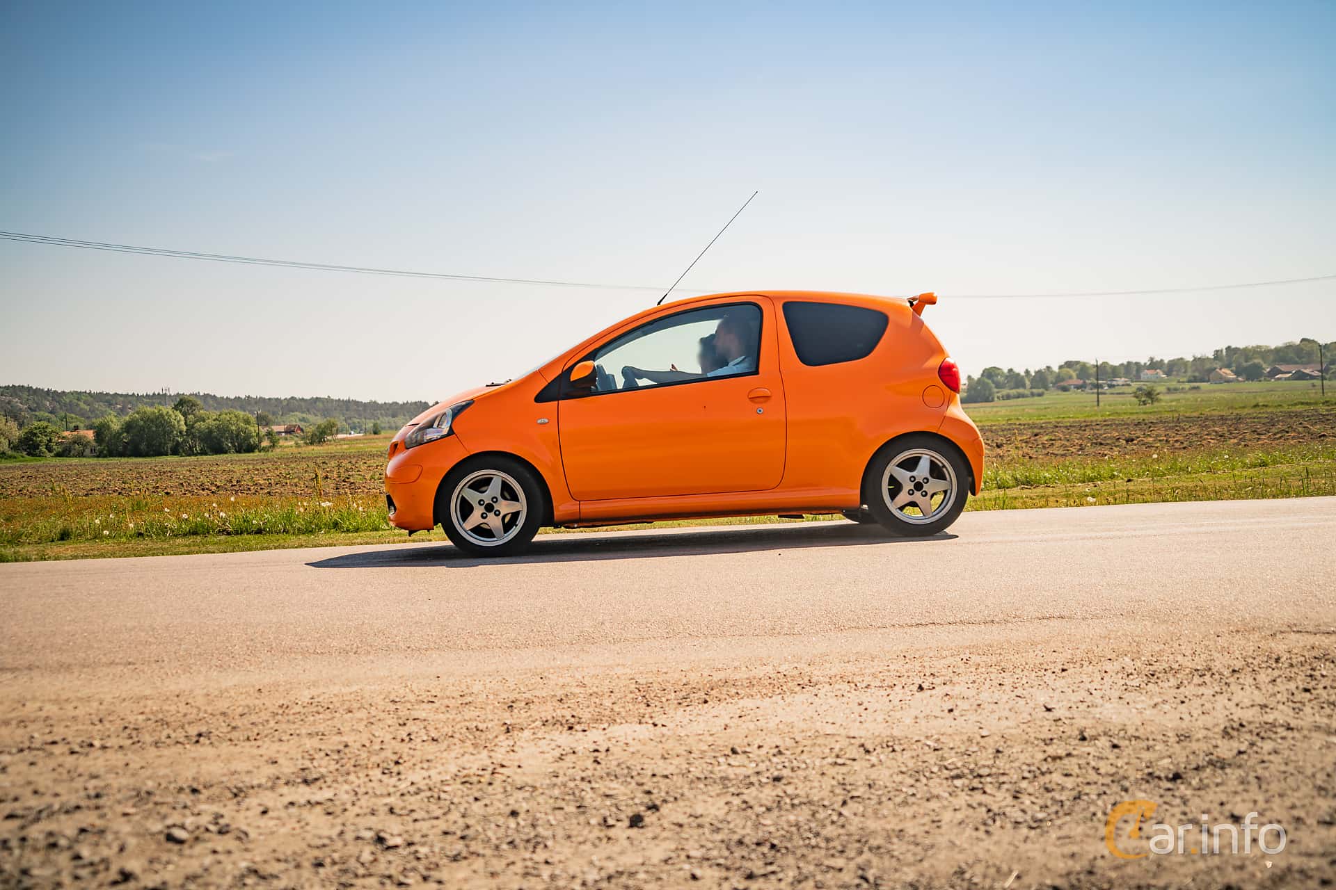 Toyota Aygo 3-door 1.0 VVT-i 68hp, 2005
