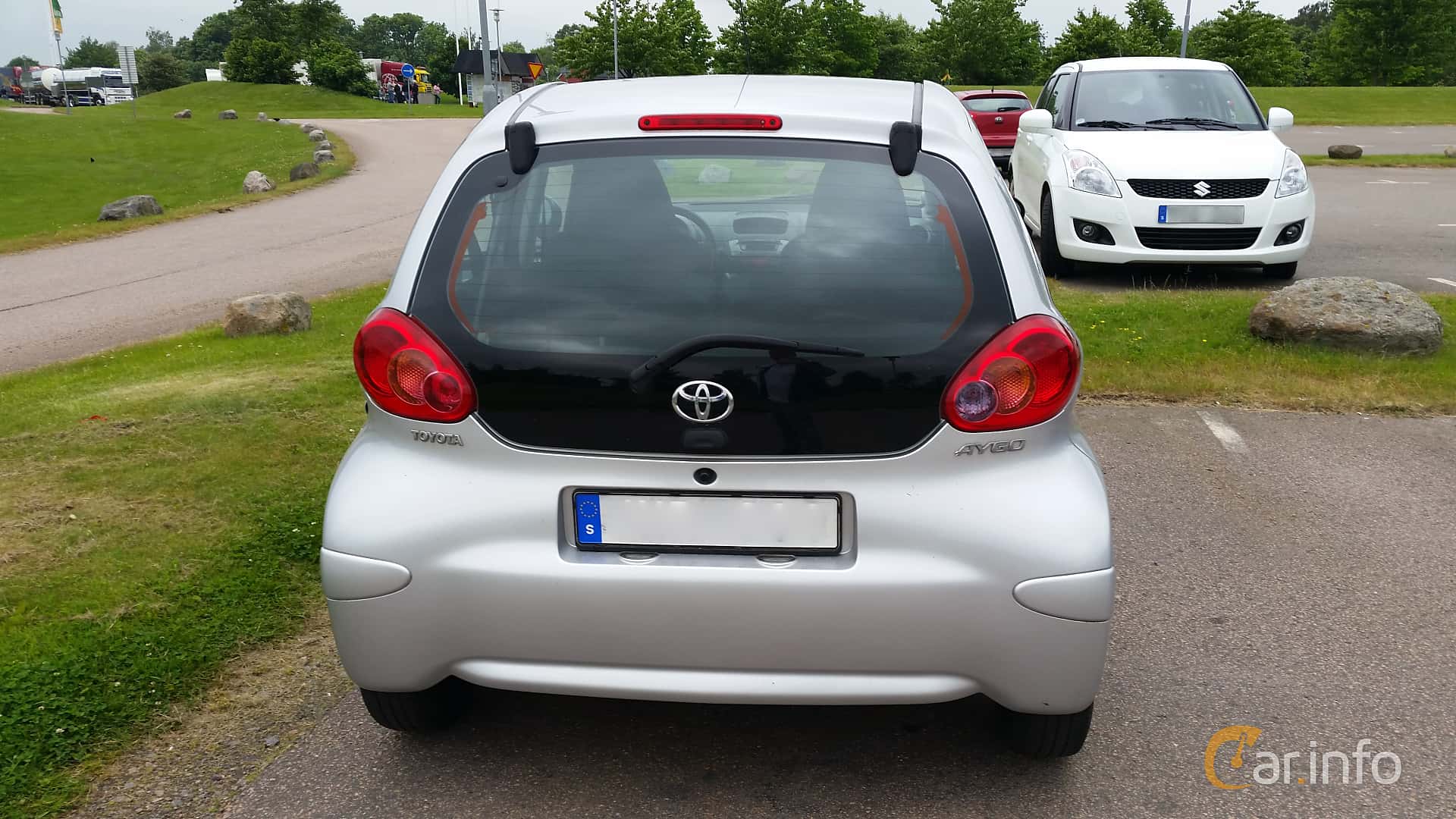 Toyota Aygo 5-door 1.0 VVT-i MultiMode Manual, 68hp, 2009