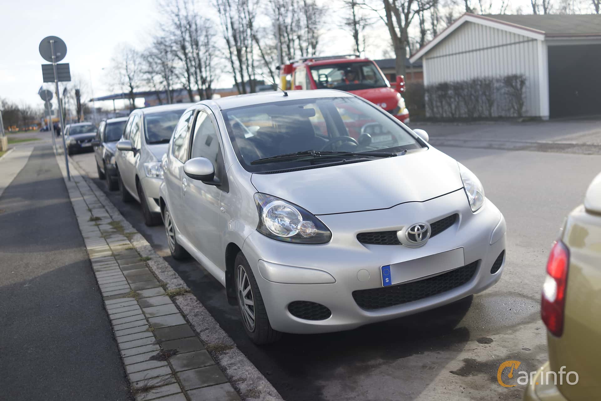 Toyota Aygo 5-door 1.0 VVT-i 68hp, 2011