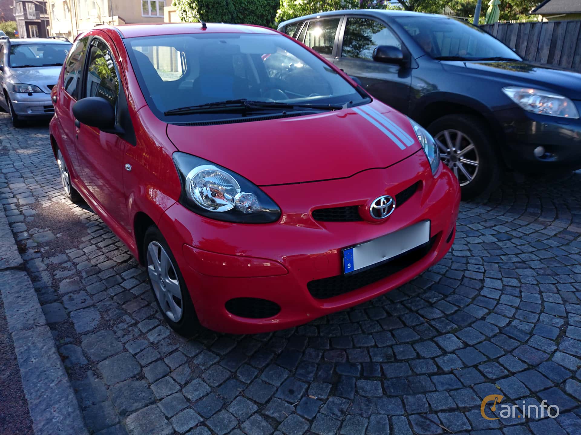 Toyota Aygo 5-door 1.0 VVT-i Manual, 68hp, 2010