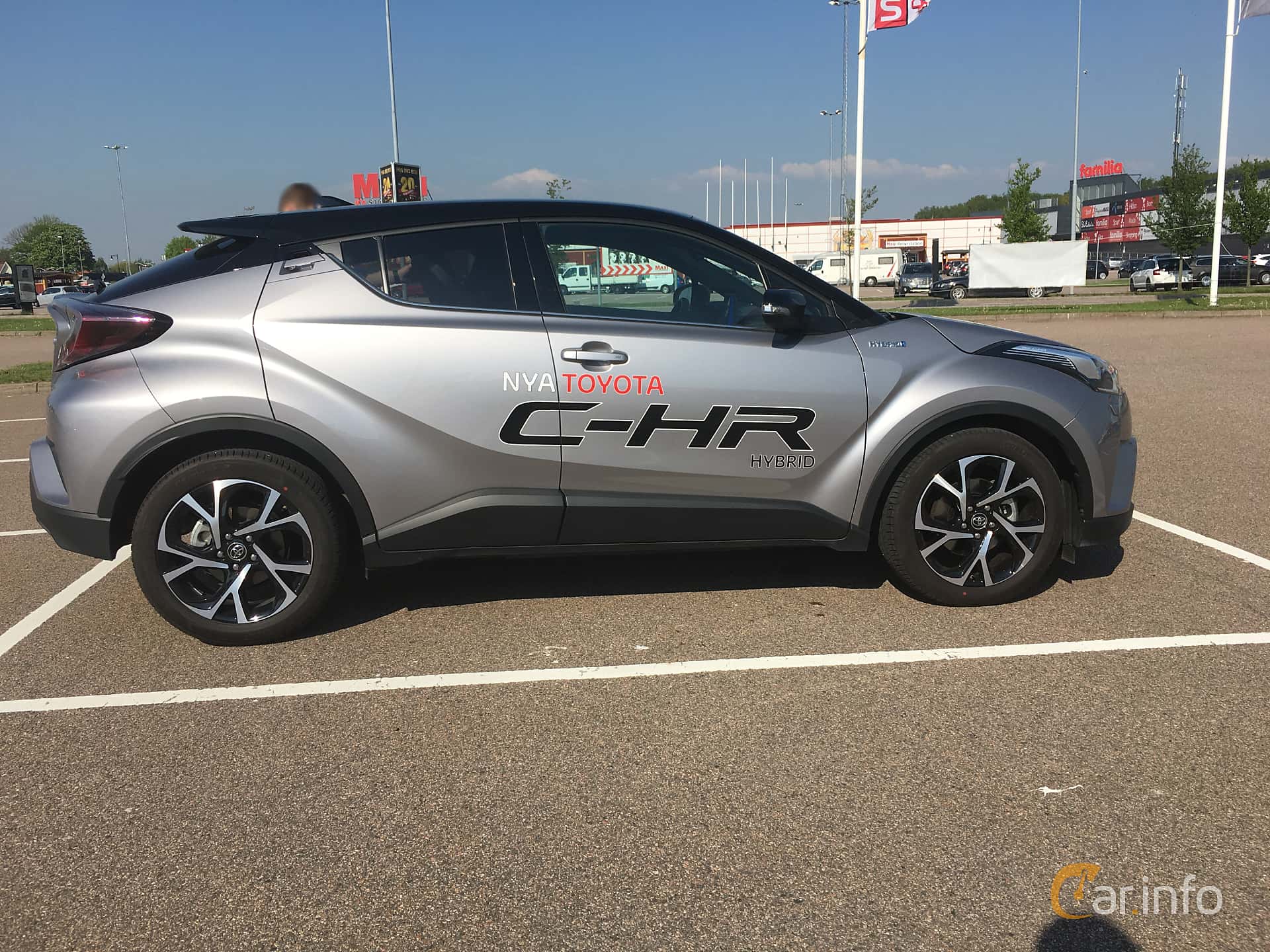 Toyota C-HR 1.8 VVT-i Hybrid CVT, 123hp, 2016