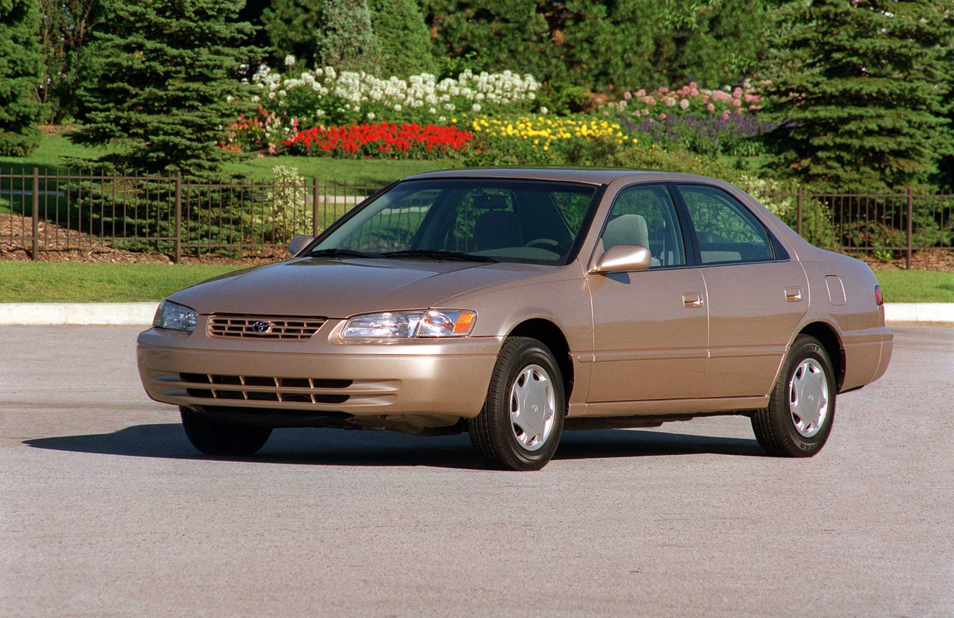 Toyota Camry 3.0 V6 Automatic, 190hp, 1998