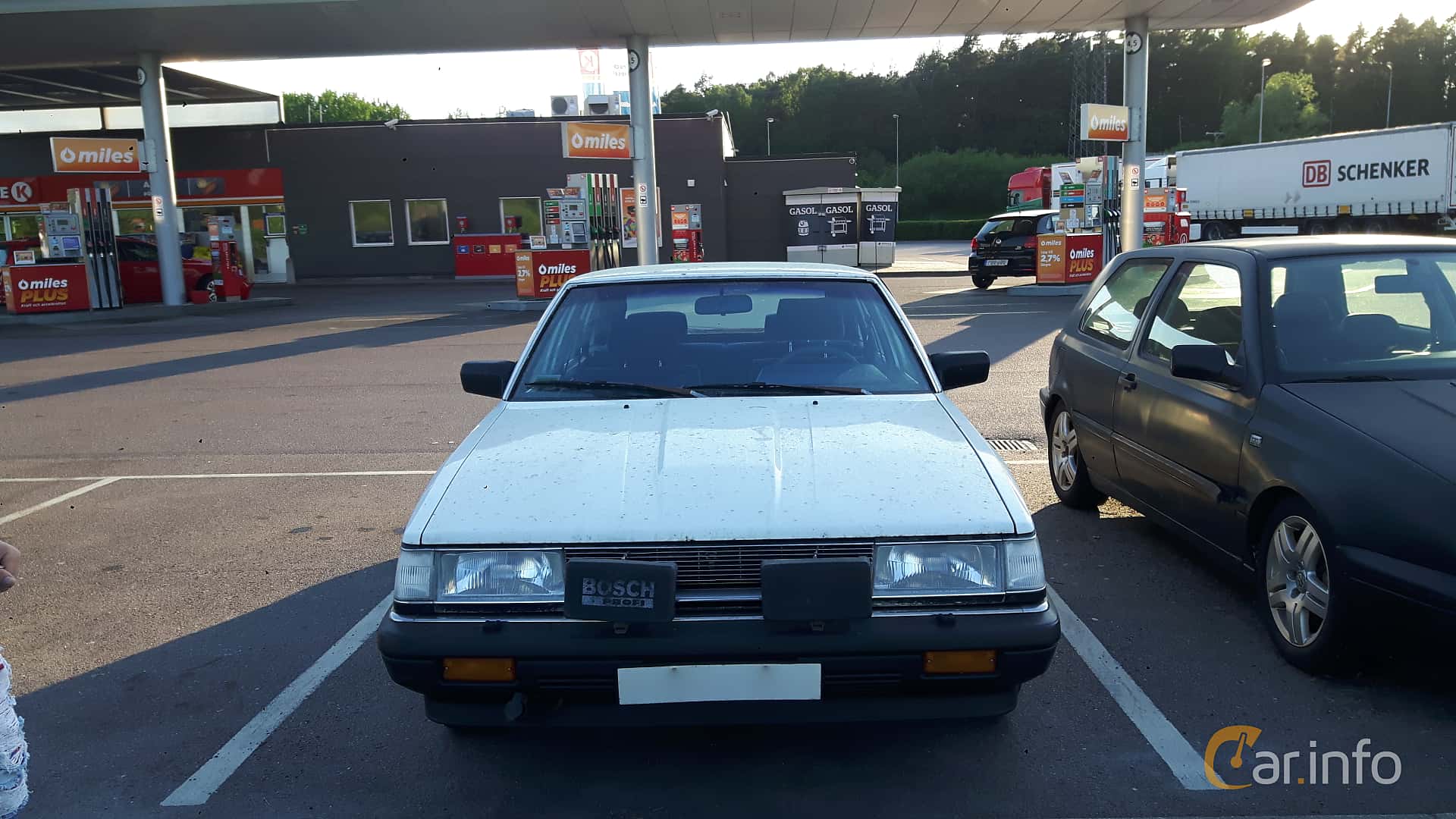 Toyota Camry Liftback 2.0 Manual, 84hp, 1987