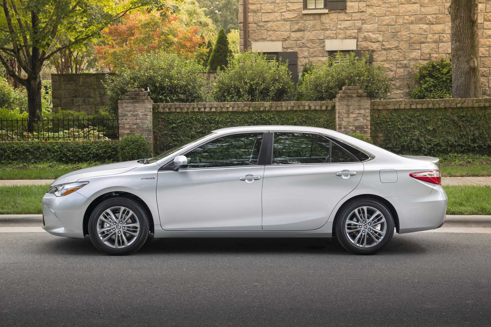 Toyota Camry Hybrid CVT
