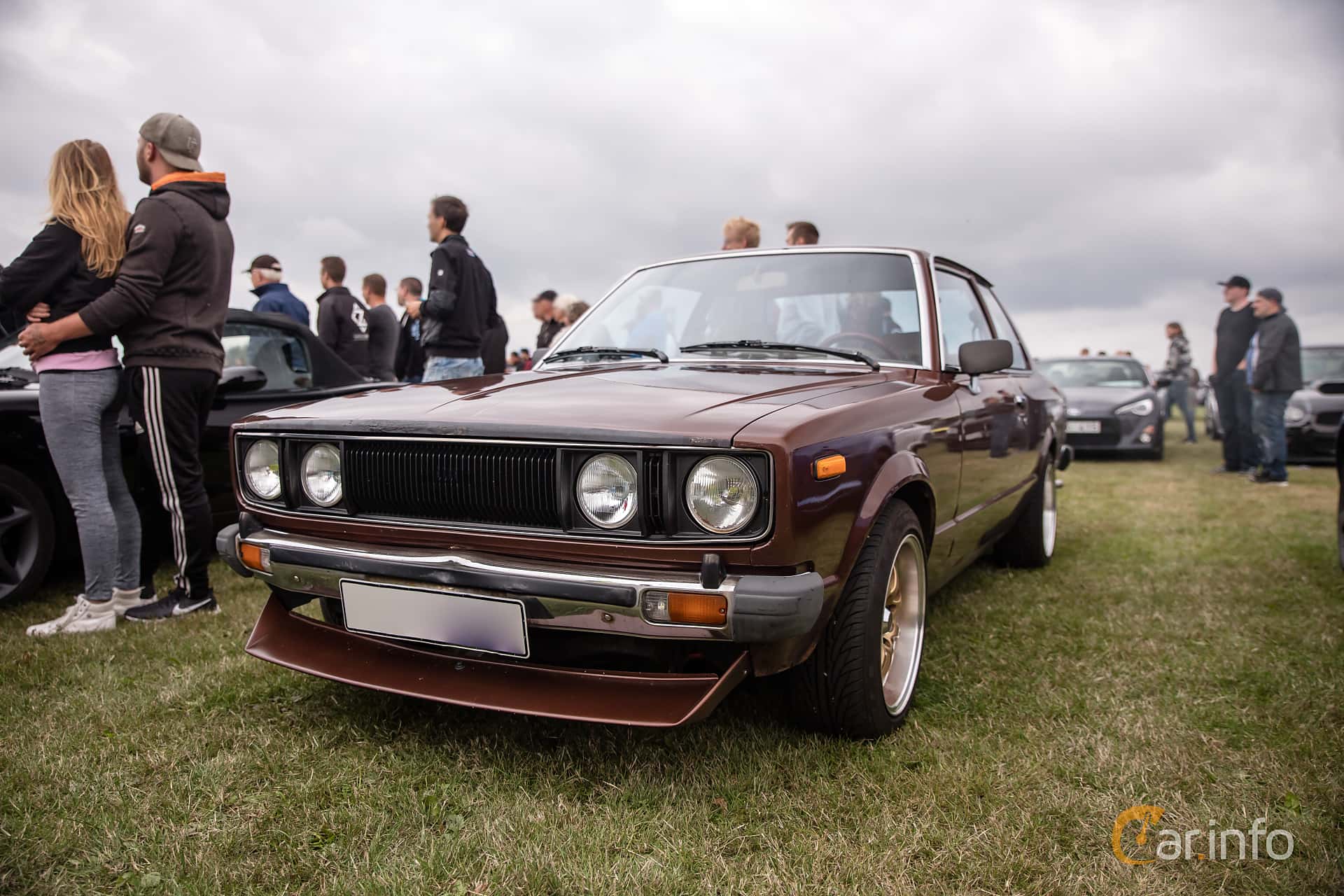 Toyota Carina 2-door Sedan 1.6 75hp, 1981