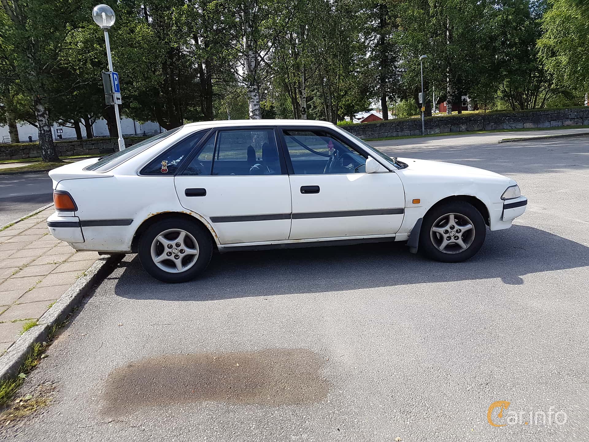 Toyota Carina Liftback 2.0 128hp, 1992