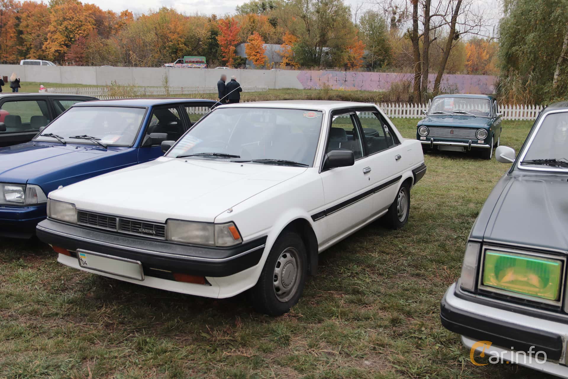 Toyota Carina Sedan 1.6 Manual, 84hp, 1988