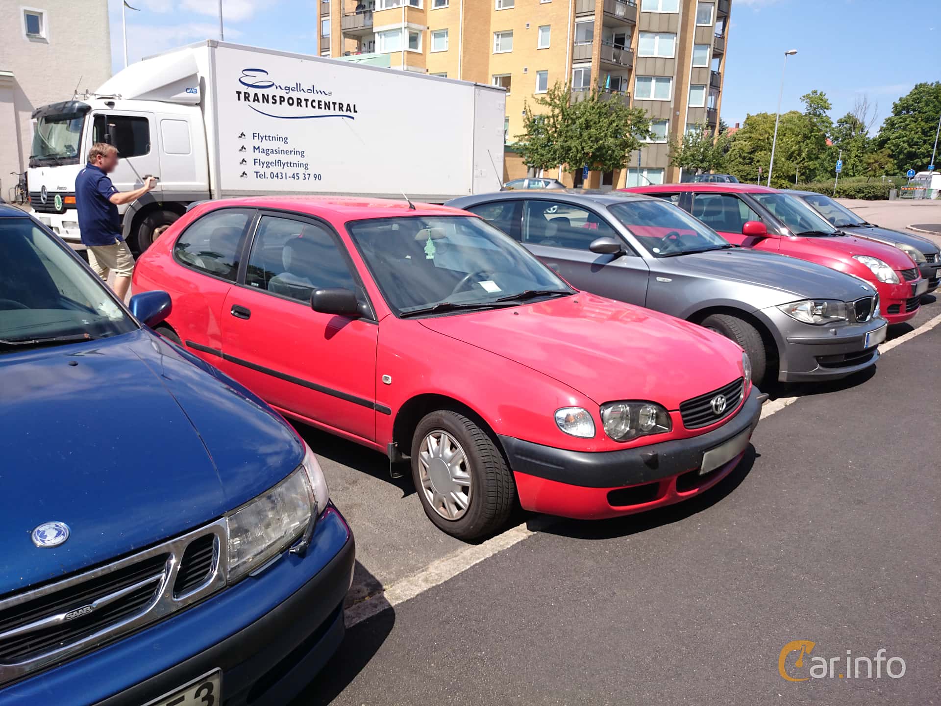 Toyota Corolla 3-door Hatchback 1.4 VVT-i  Manual, 97hp, 2000