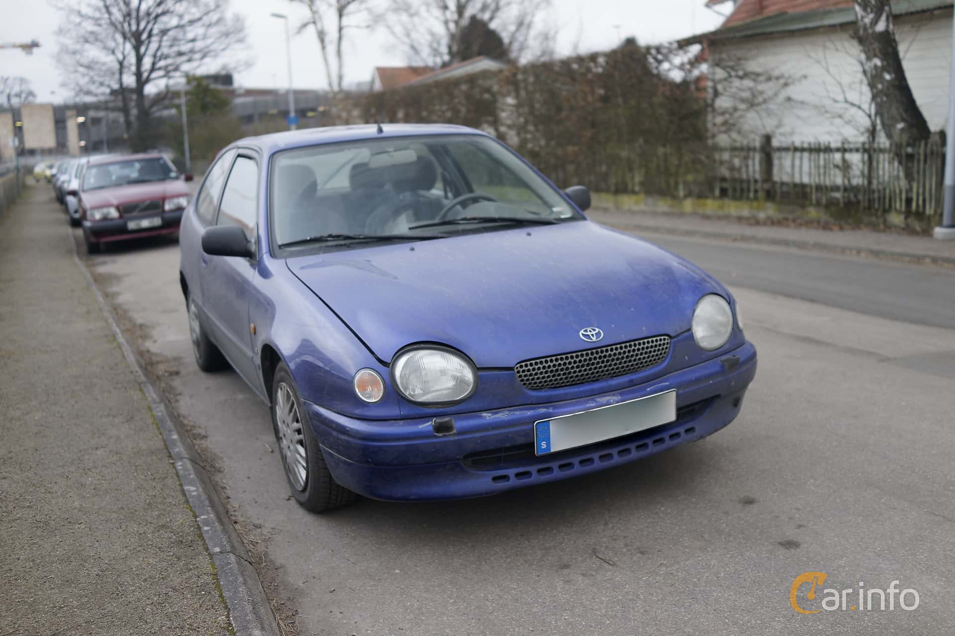 Toyota Corolla 3-door Hatchback generation E110 1.6 Manual, 5-speed