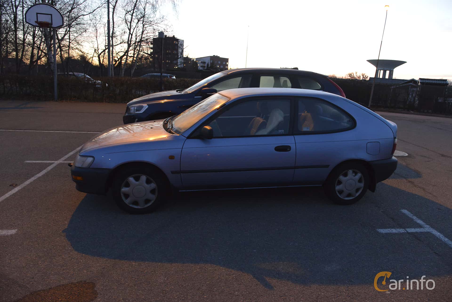 Toyota Corolla 3-door Hatchback generation E100 1.6 Automatic, 3-speed