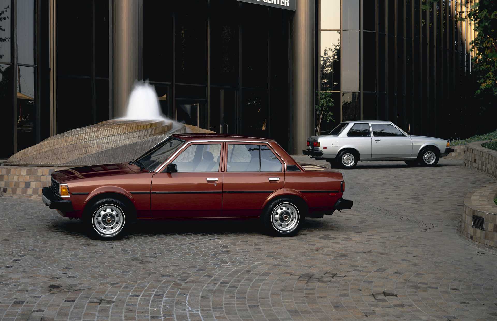 Toyota Corolla 4-door Sedan generation E70 1.8 D Manual, 5-speed