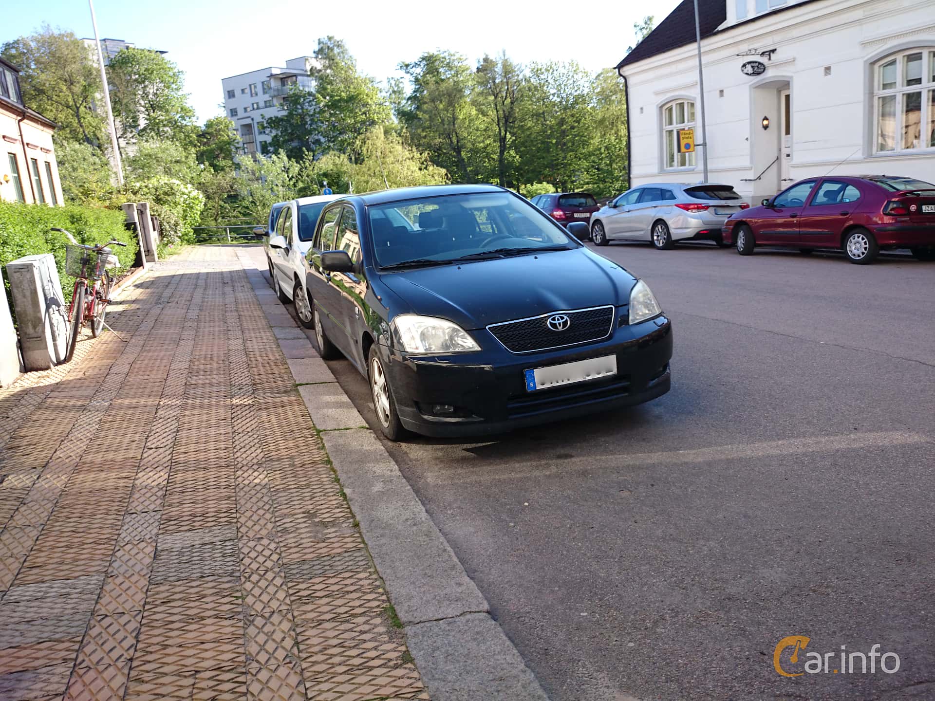 Toyota Corolla 5-door Hatchback 1.6 VVT-i Manual, 110hp, 2003