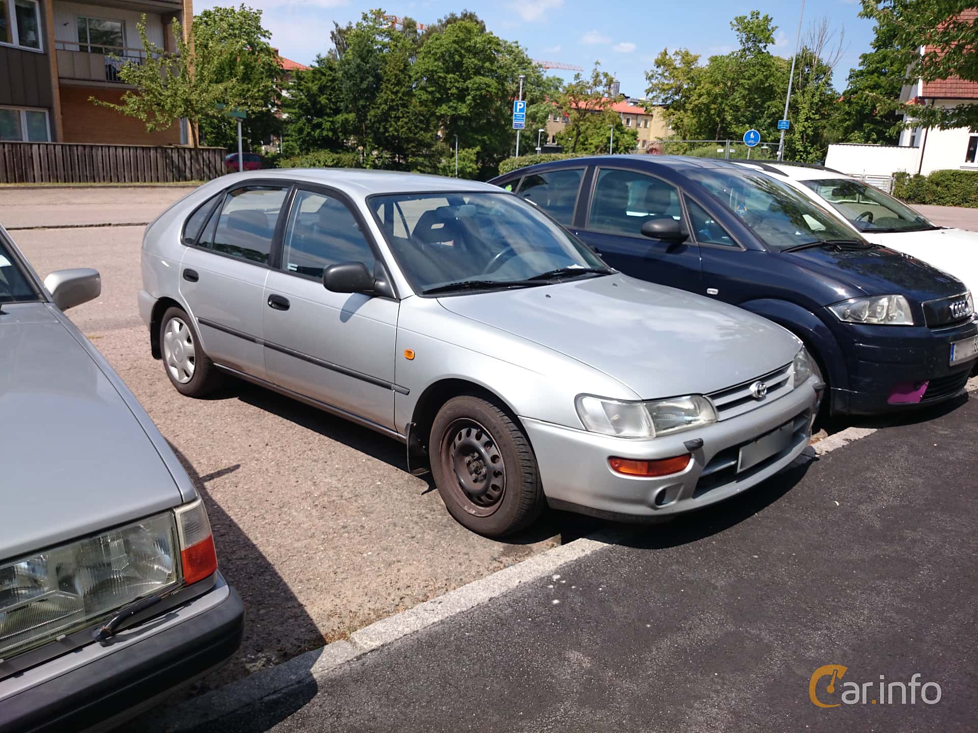 Toyota Corolla 5-door Hatchback 1.6 Manual, 114hp, 1995