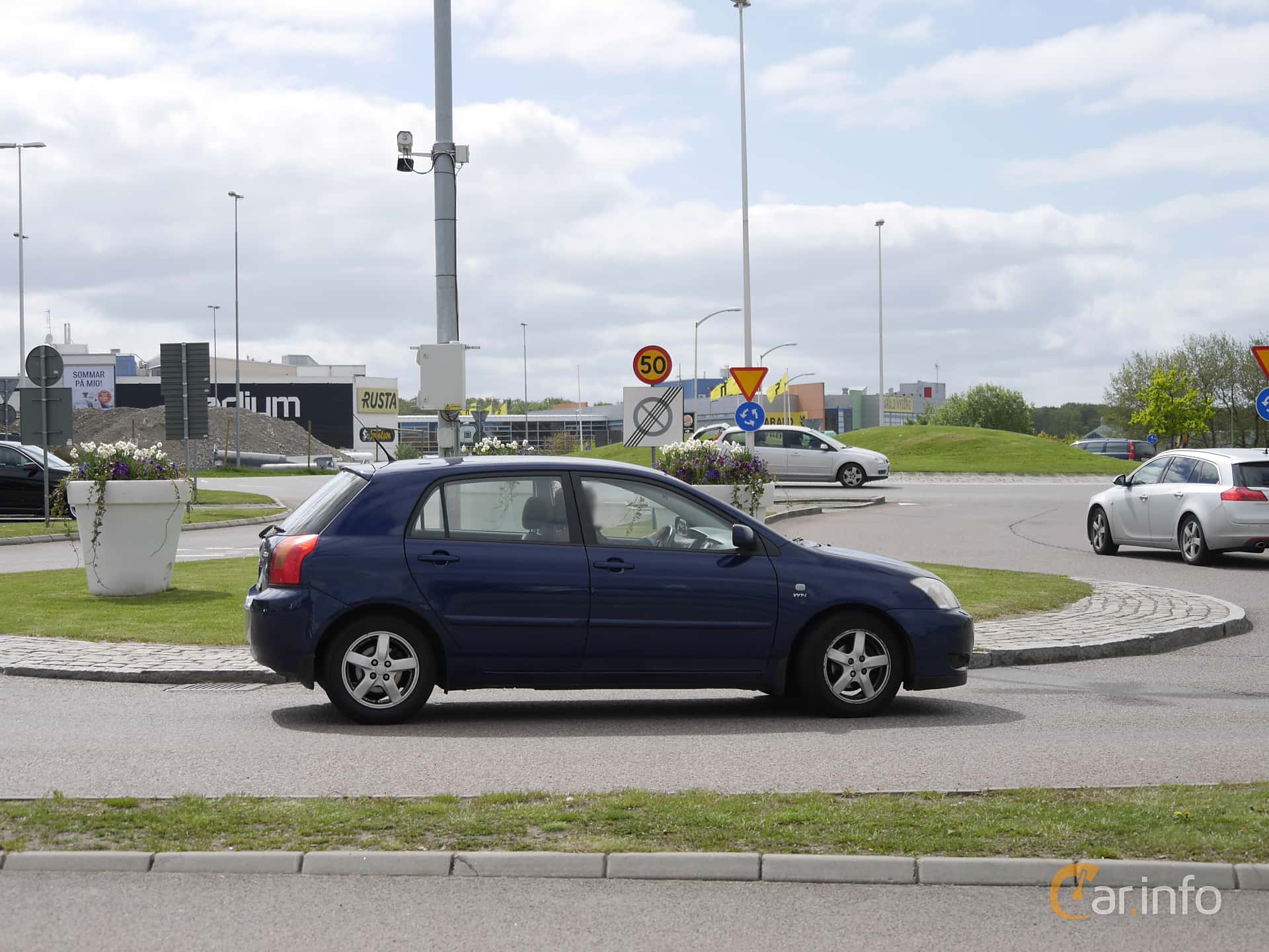 Toyota Corolla 5-door Hatchback 1.6 VVT-i Automatic, 110hp, 2004